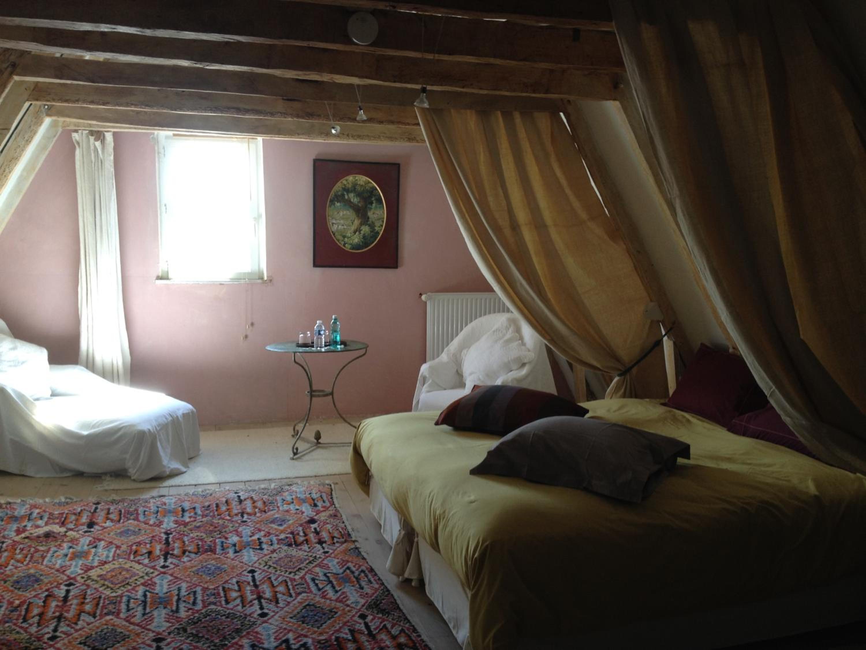 Double or Twin Room - Photo 2