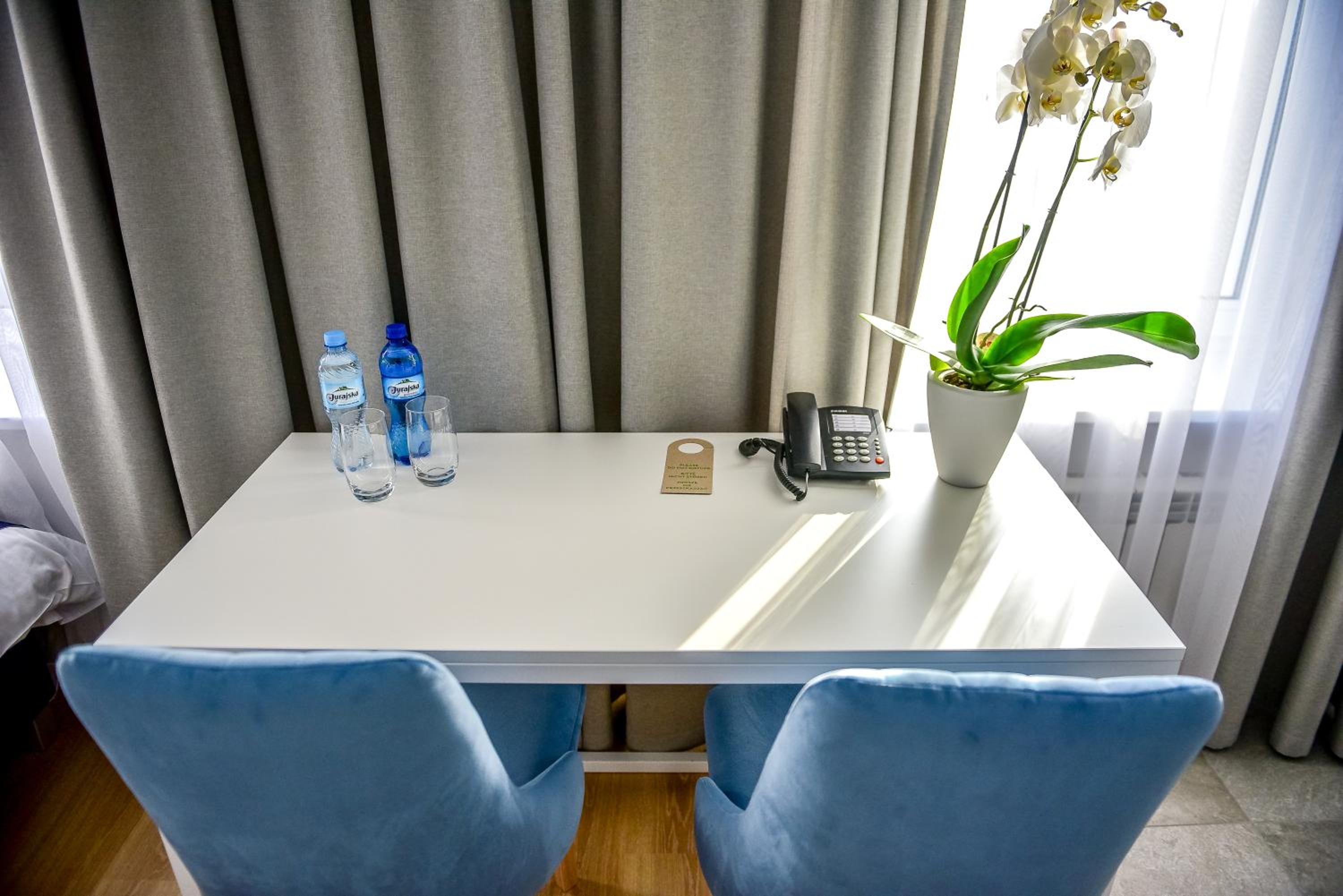 Double or Twin Room - Photo 17