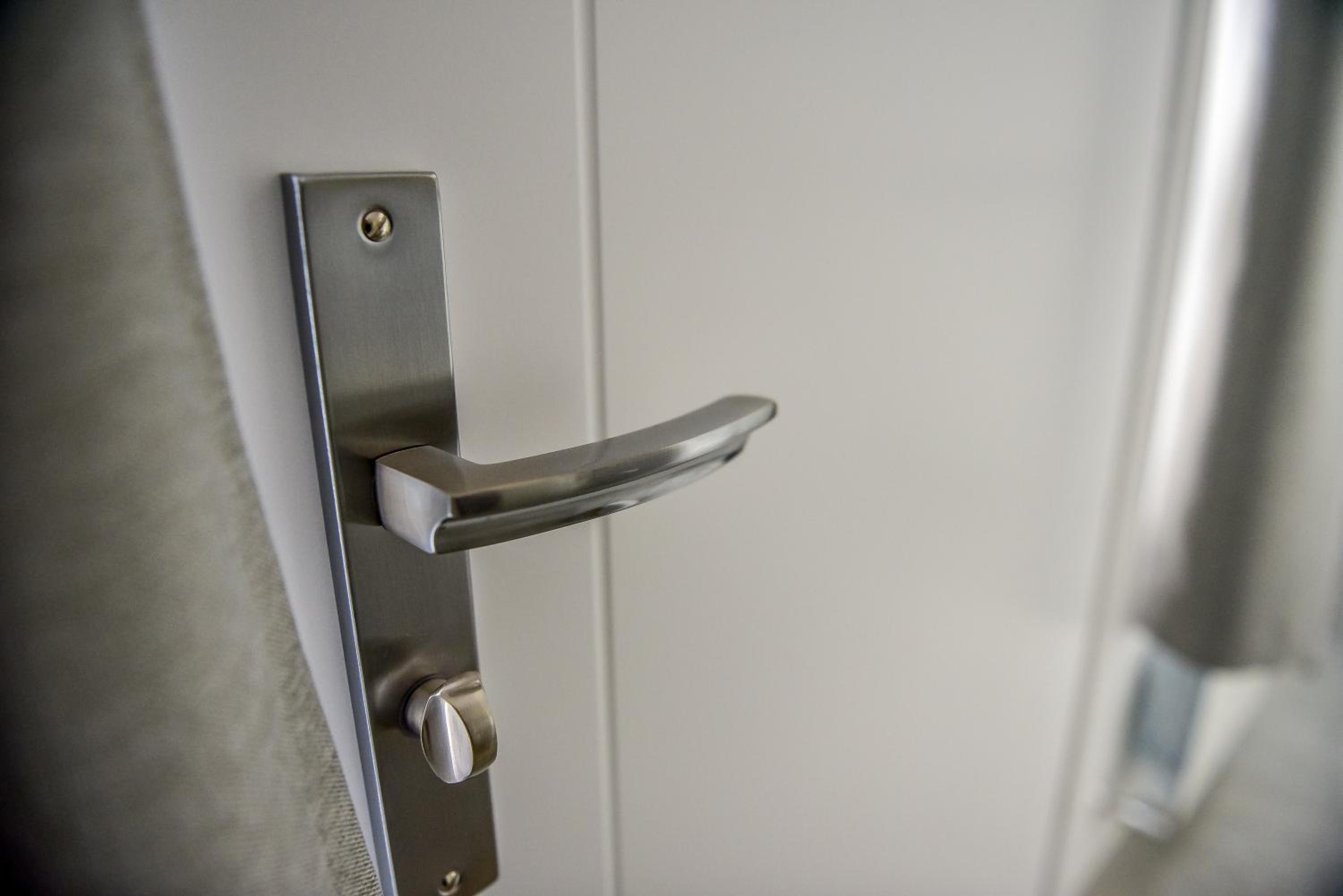 Double or Twin Room - Photo 10