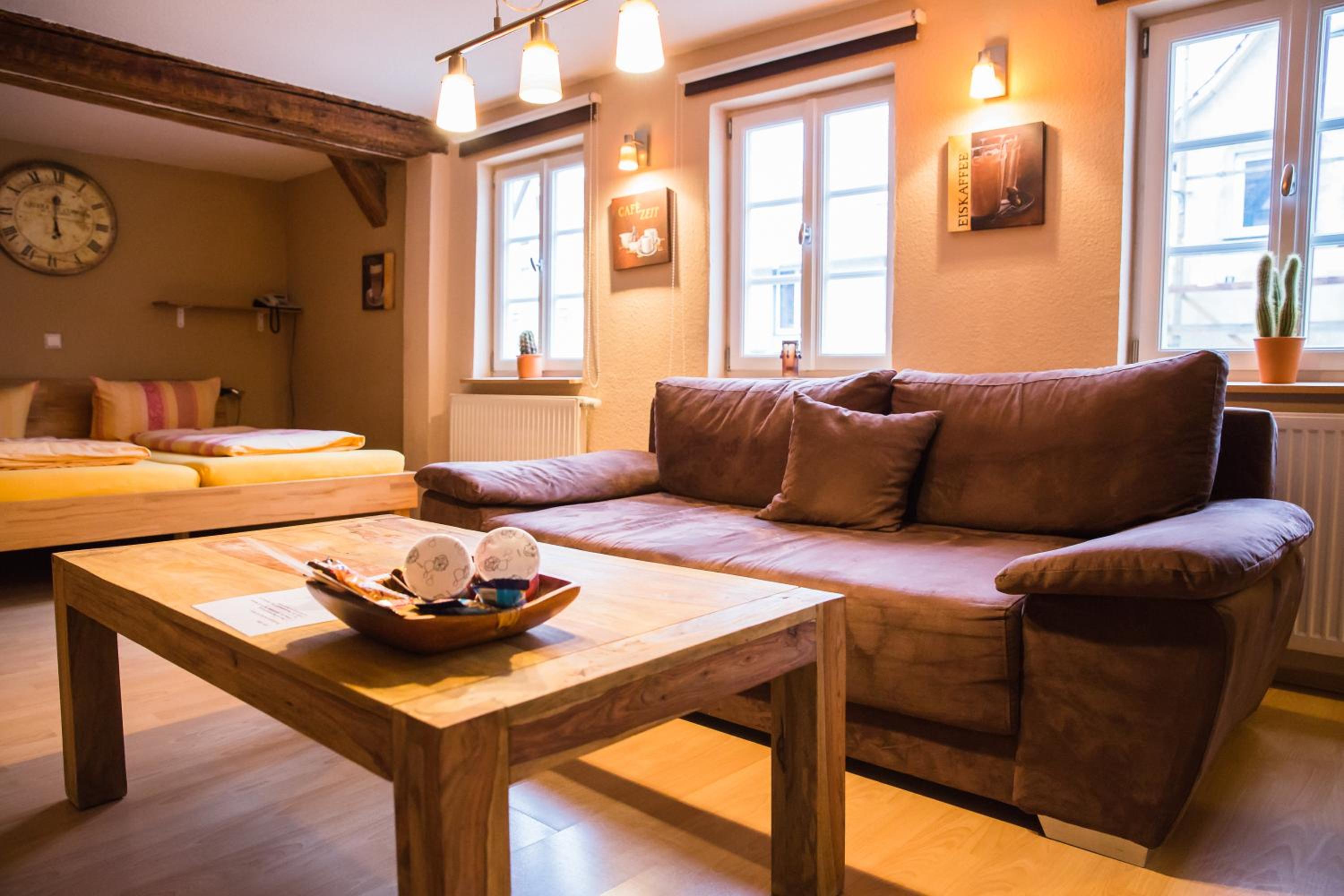 Double Room - Photo 10