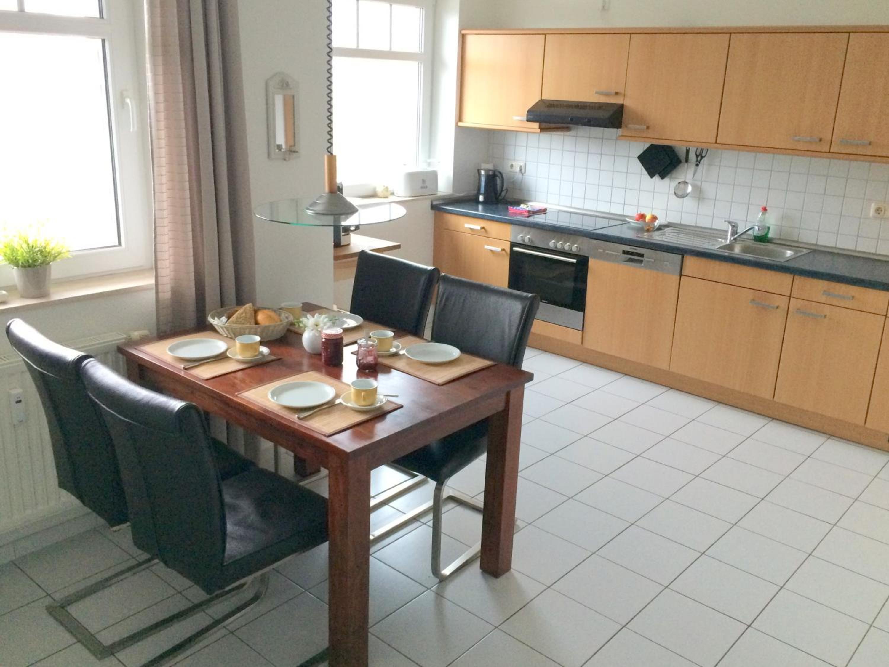 Apartment photo 2