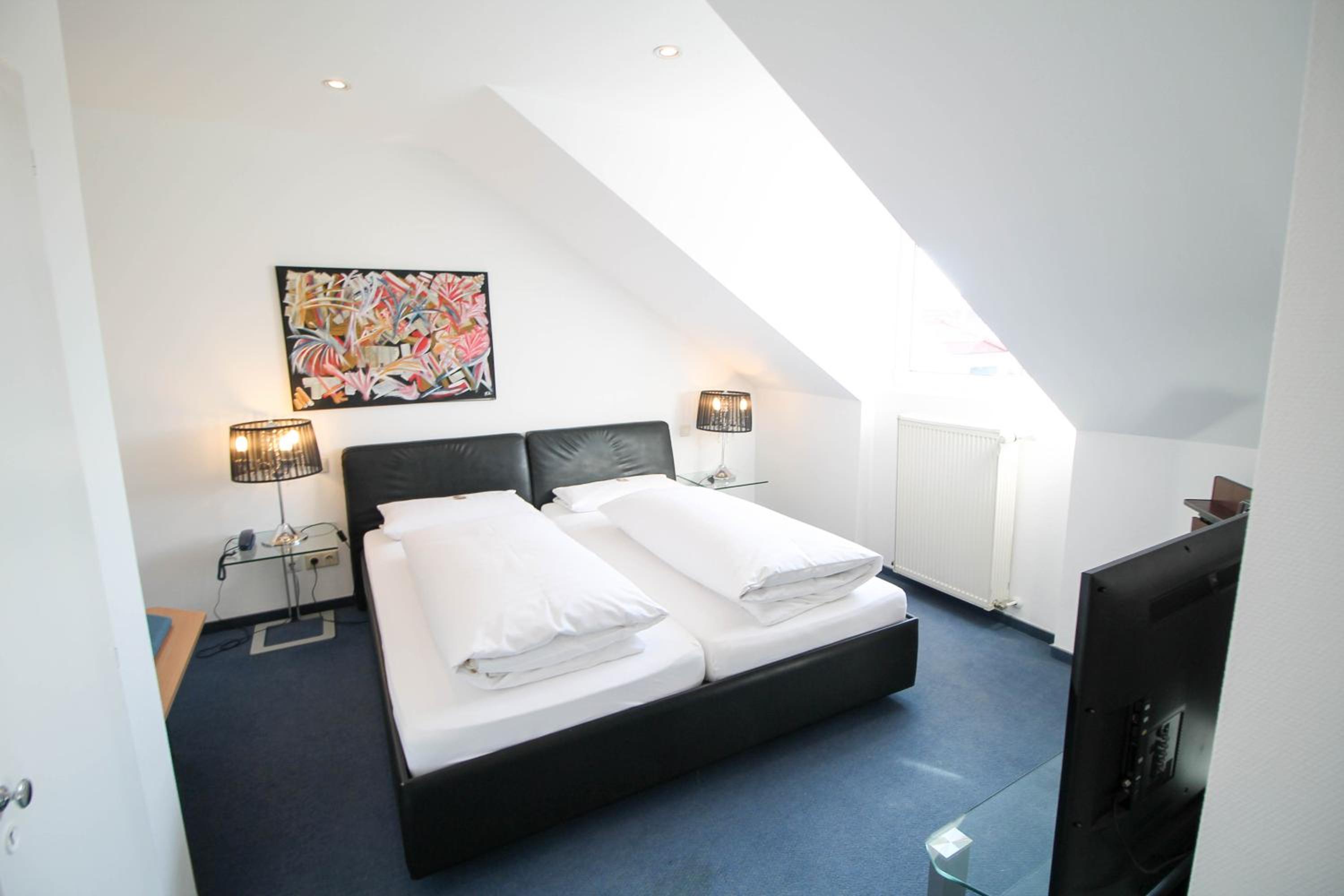 Suite - Photo 8