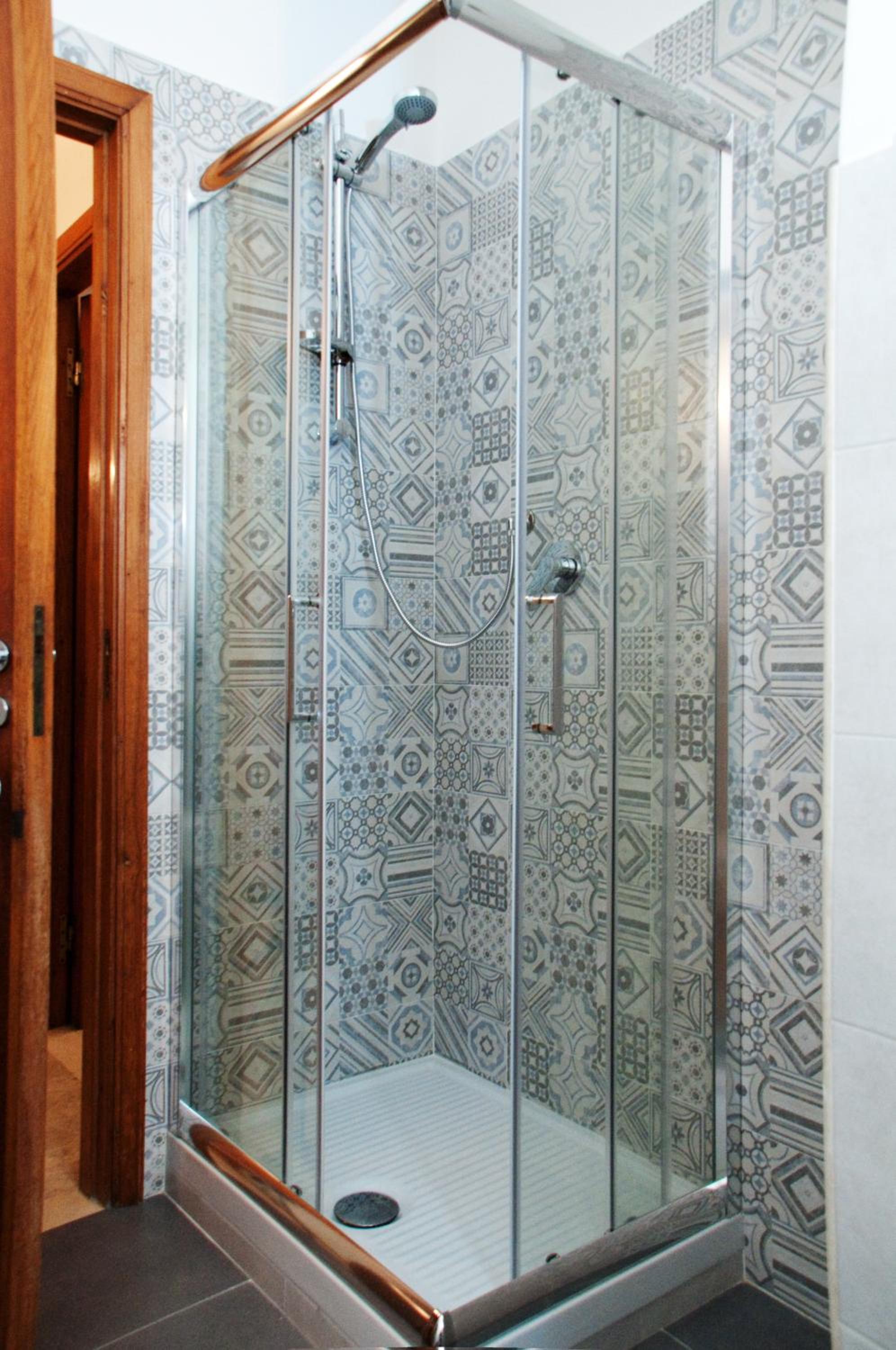 Double Room with Private External Bathroom photo 2