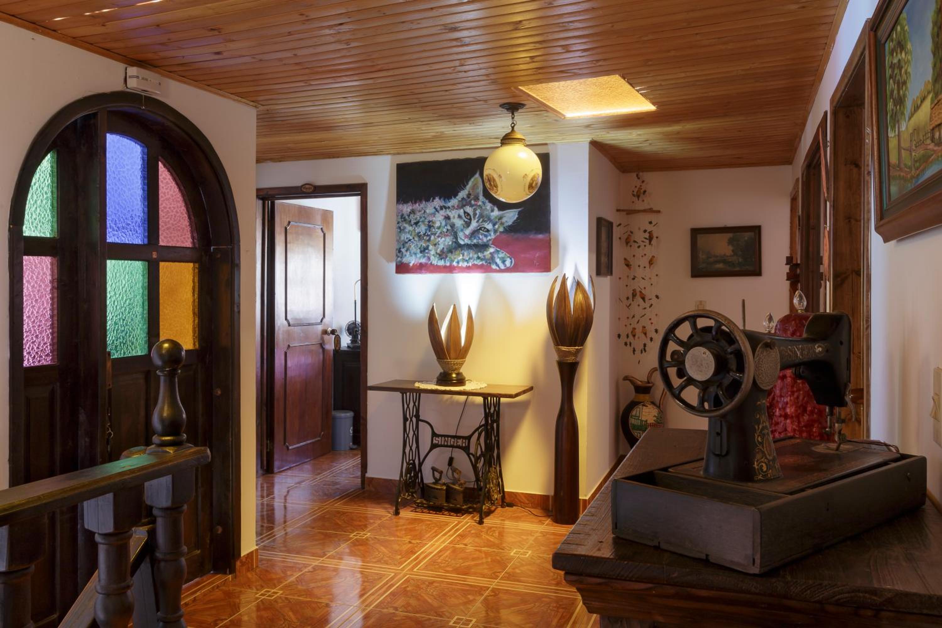 Quadruple Room with Private Bathroom photo 2