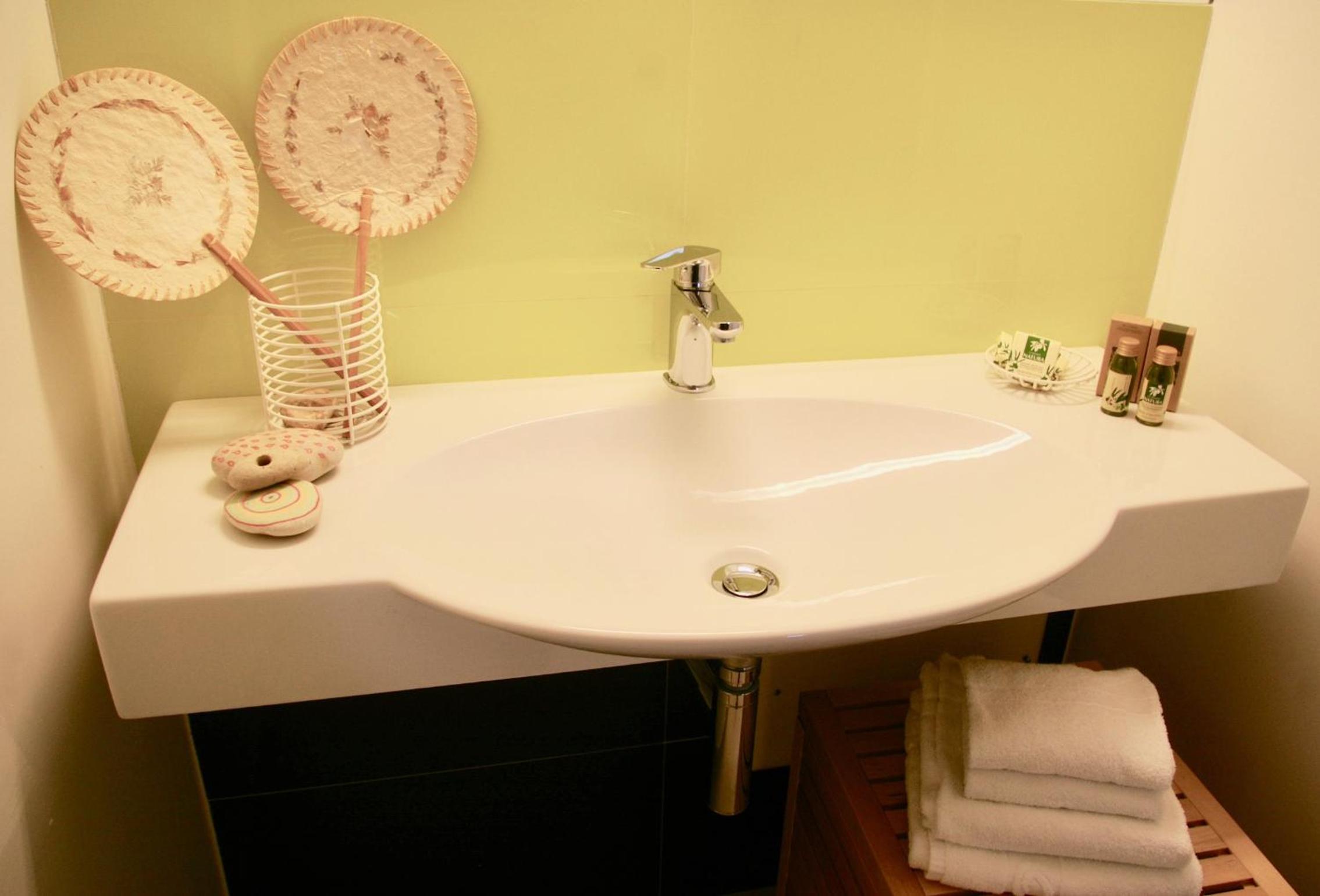 Studio Apartment with Sea View photo 2