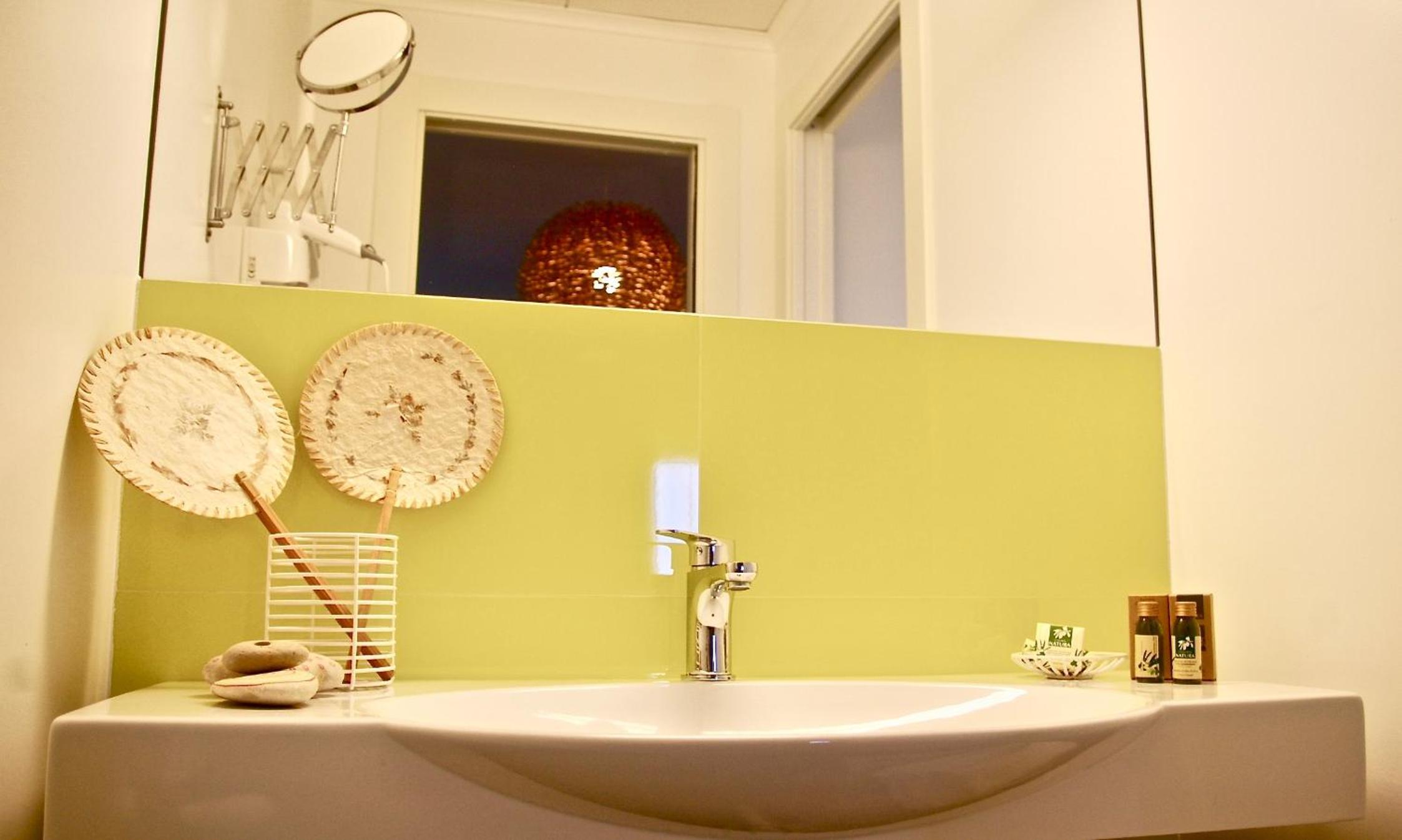 Studio Apartment with Sea View photo 3