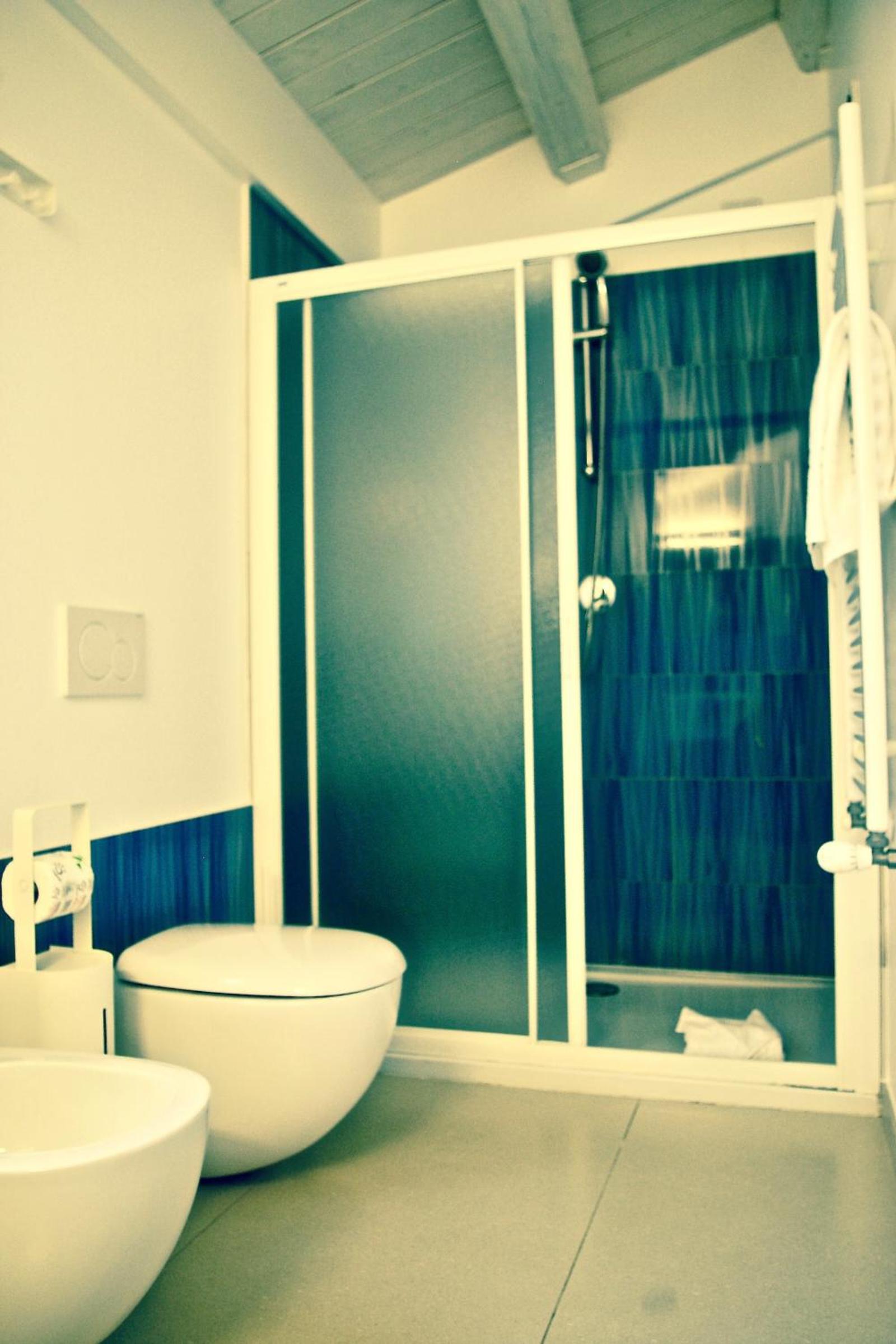 Standard Double or Twin Room photo 2