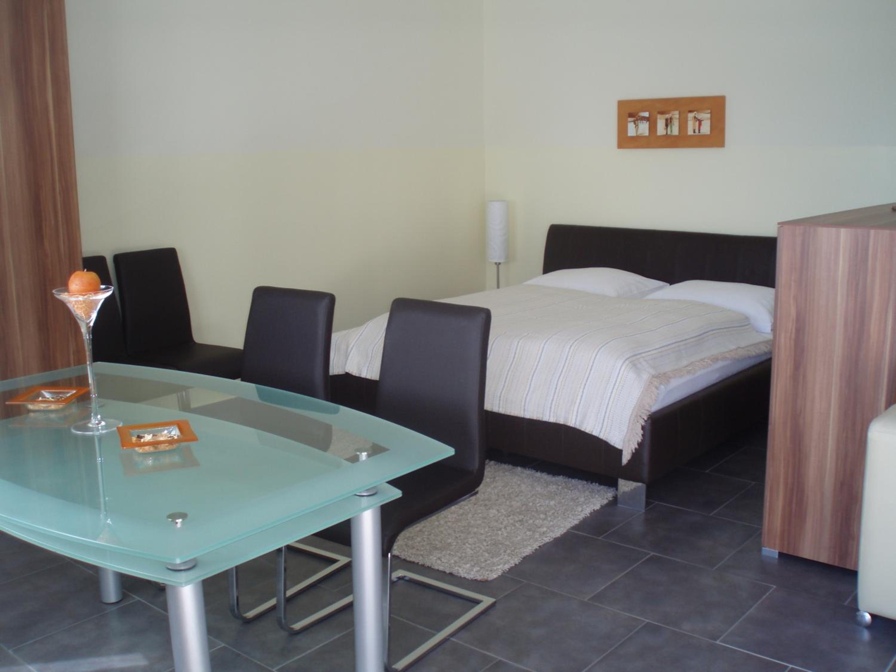 Apartment - Annex photo 2