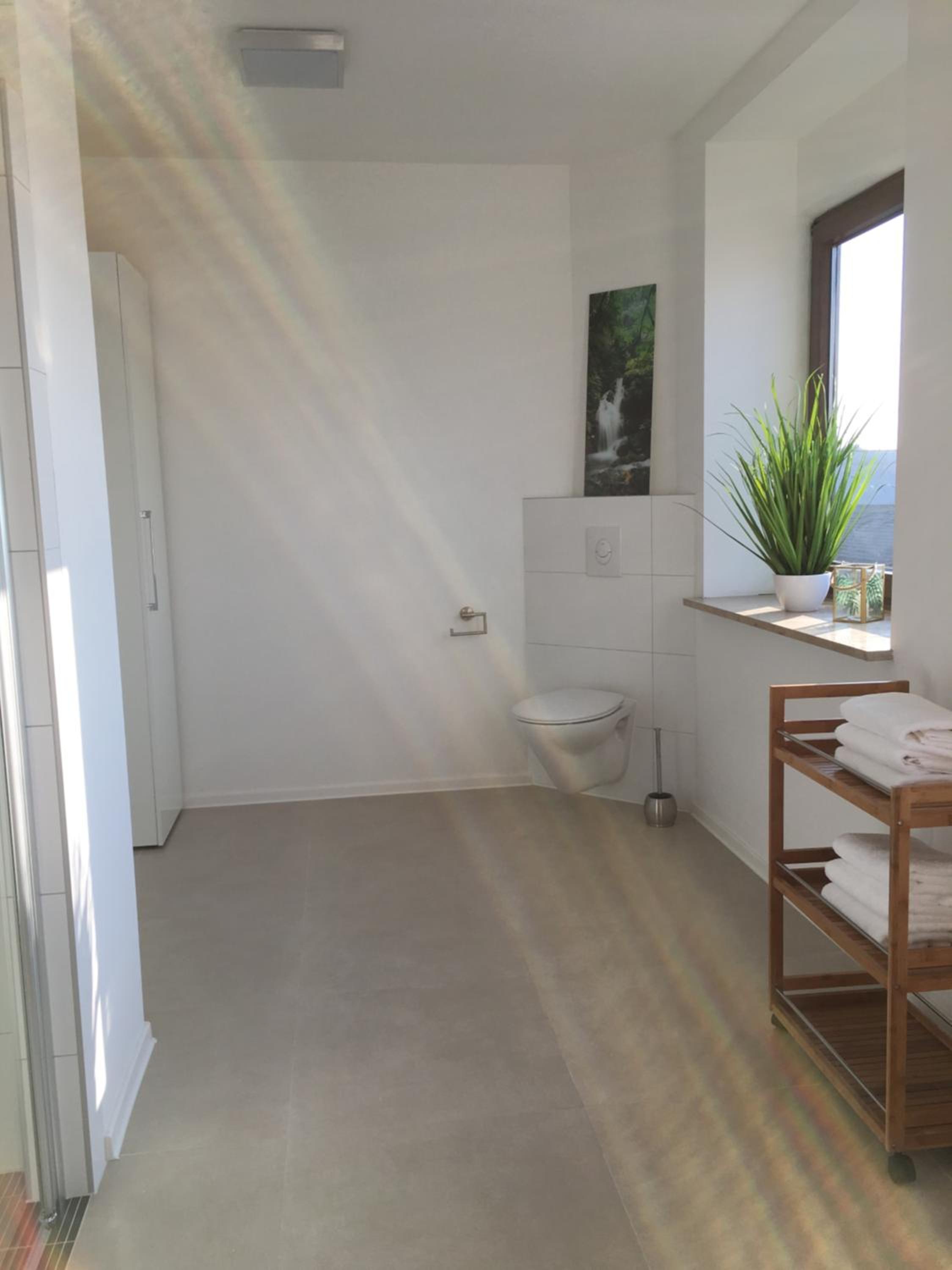Three-Bedroom Apartment - Photo 10