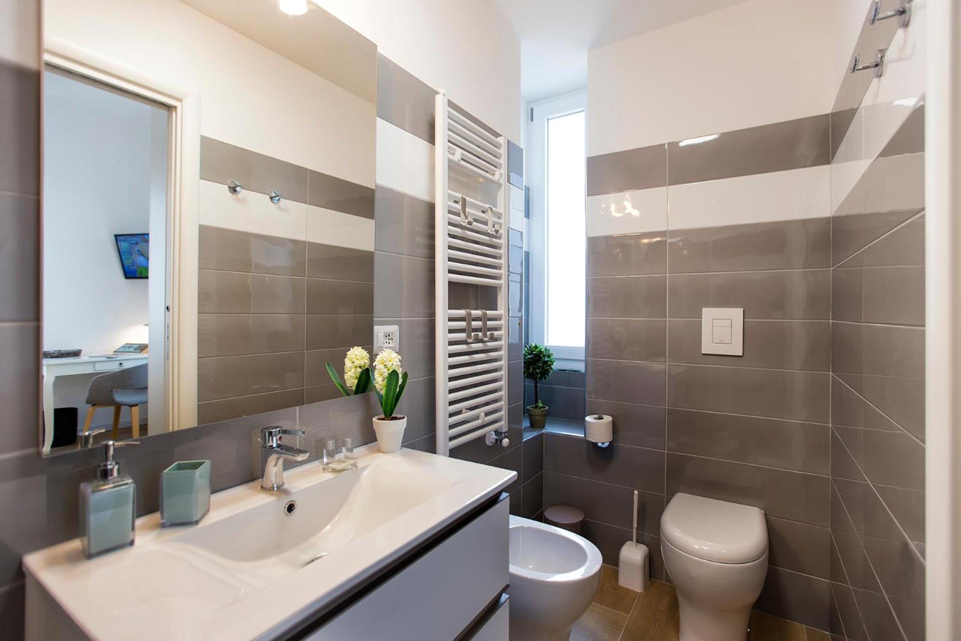 Superior Double or Twin Room - Photo 12