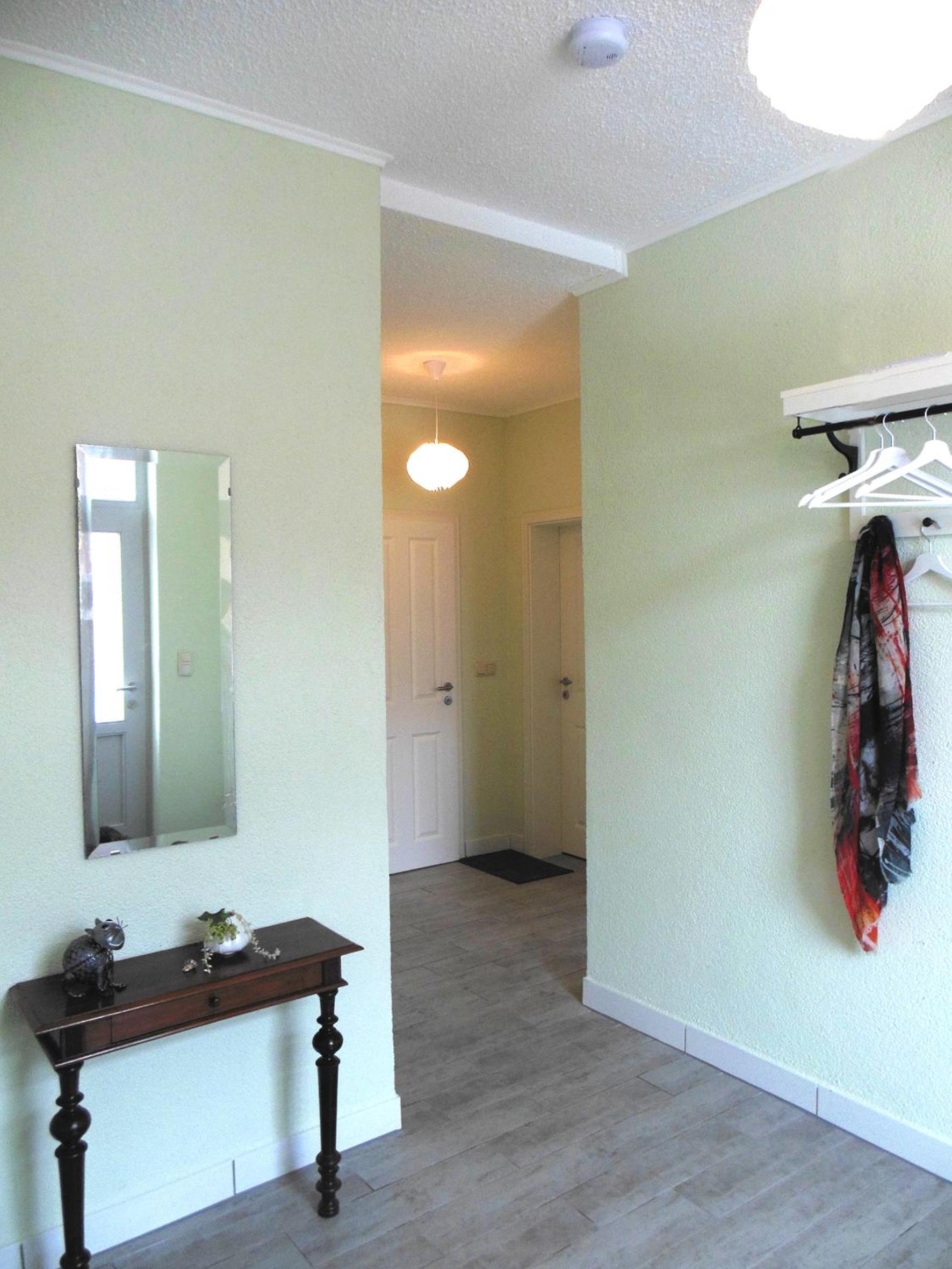 Apartment photo 2