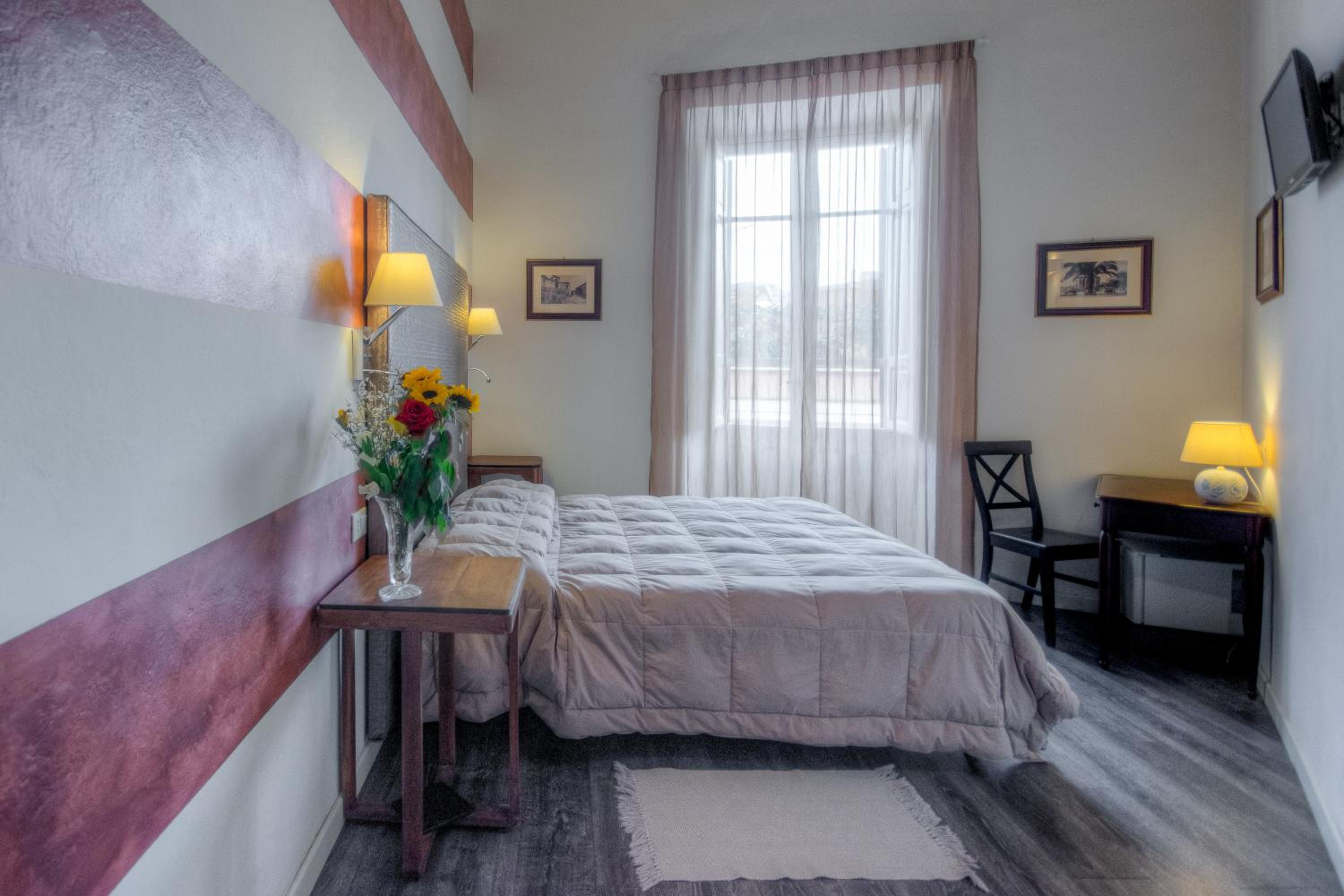 Double or Twin Room with Balcony photo 1