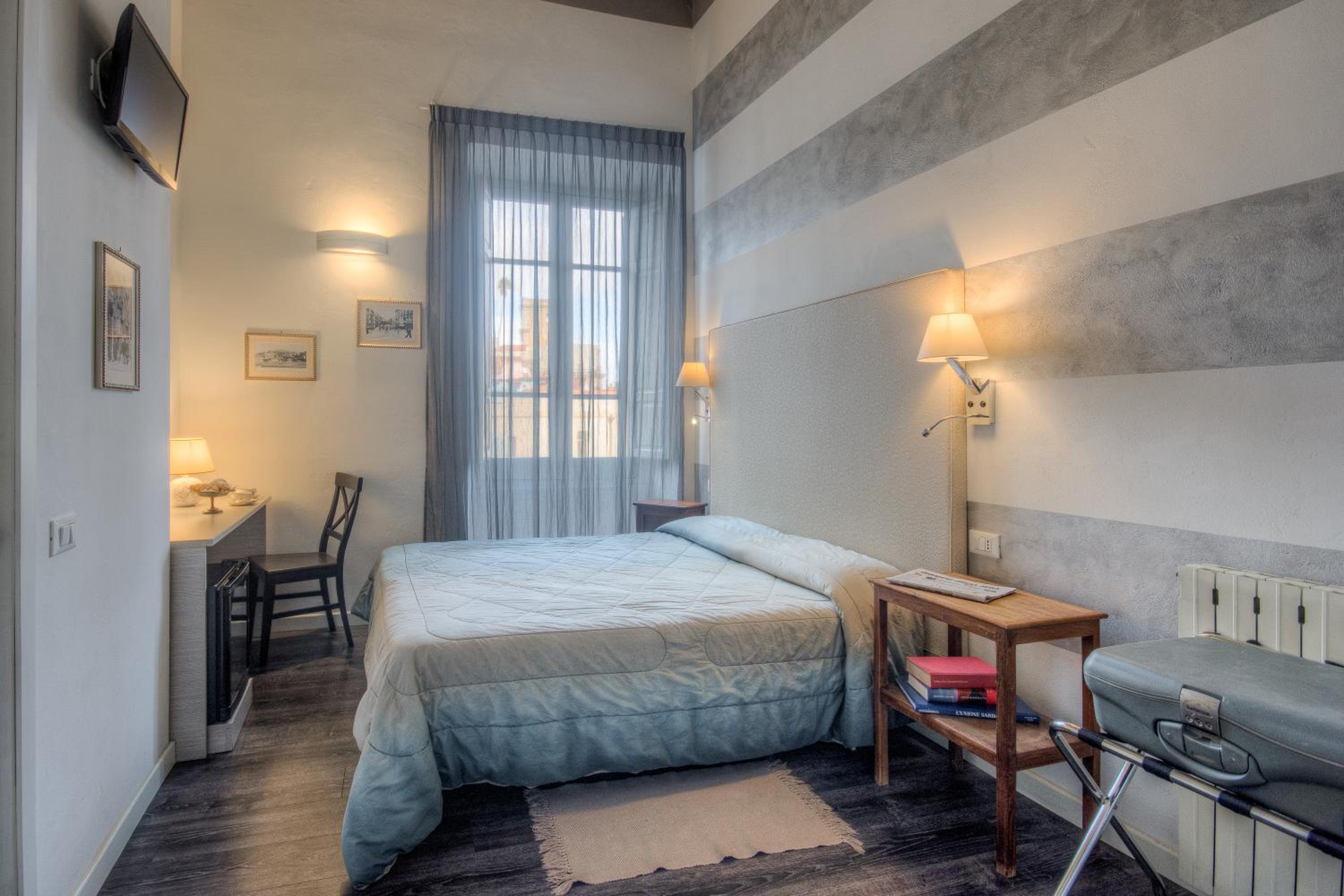Double or Twin Room photo 1