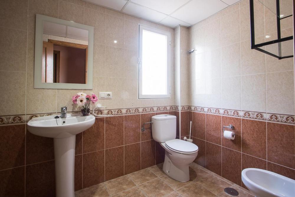 Two-Bedroom Apartment - Photo 31