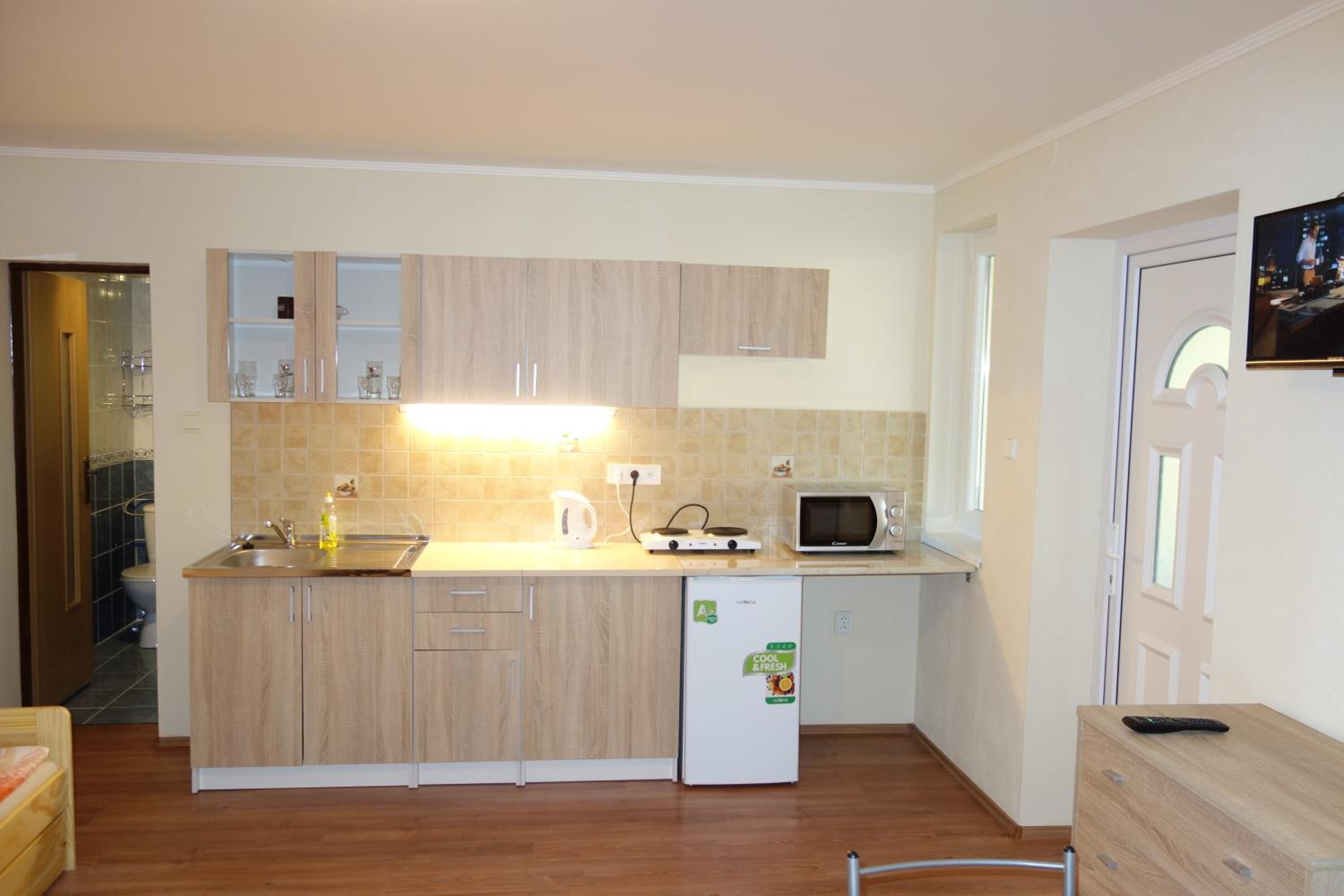 Studio Apartment photo 2