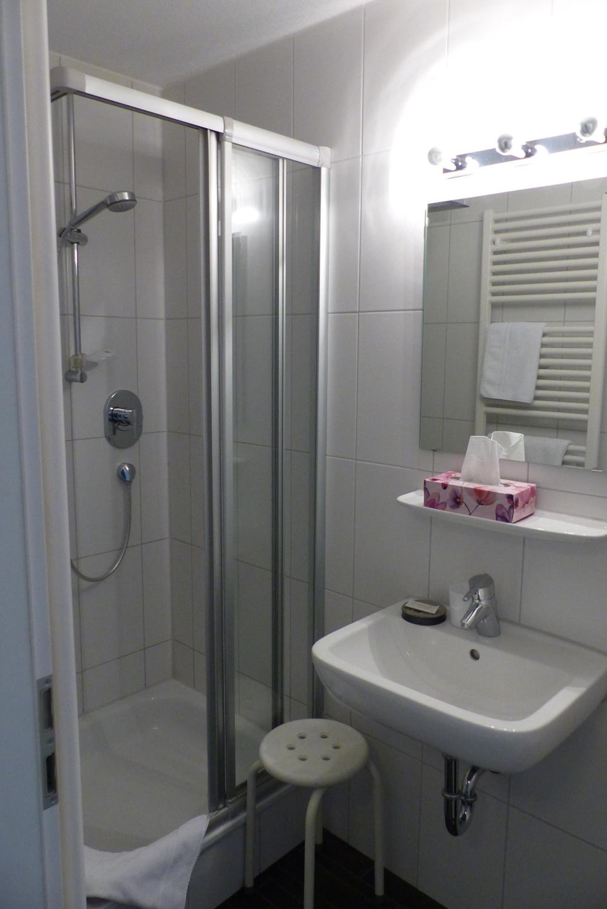 Double Room - Photo 4