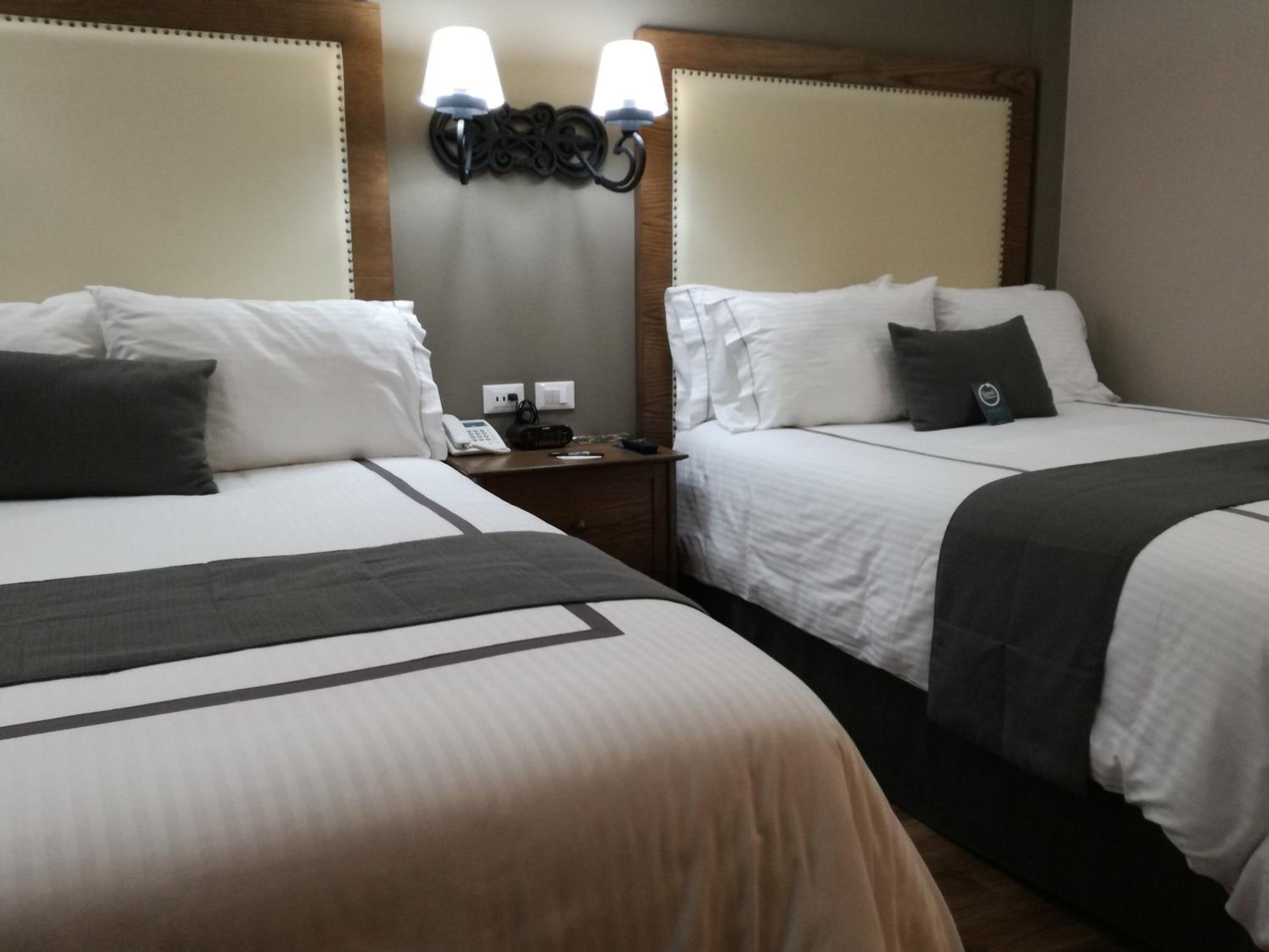 Standard Room, 1 Bedroom thumbnail 5