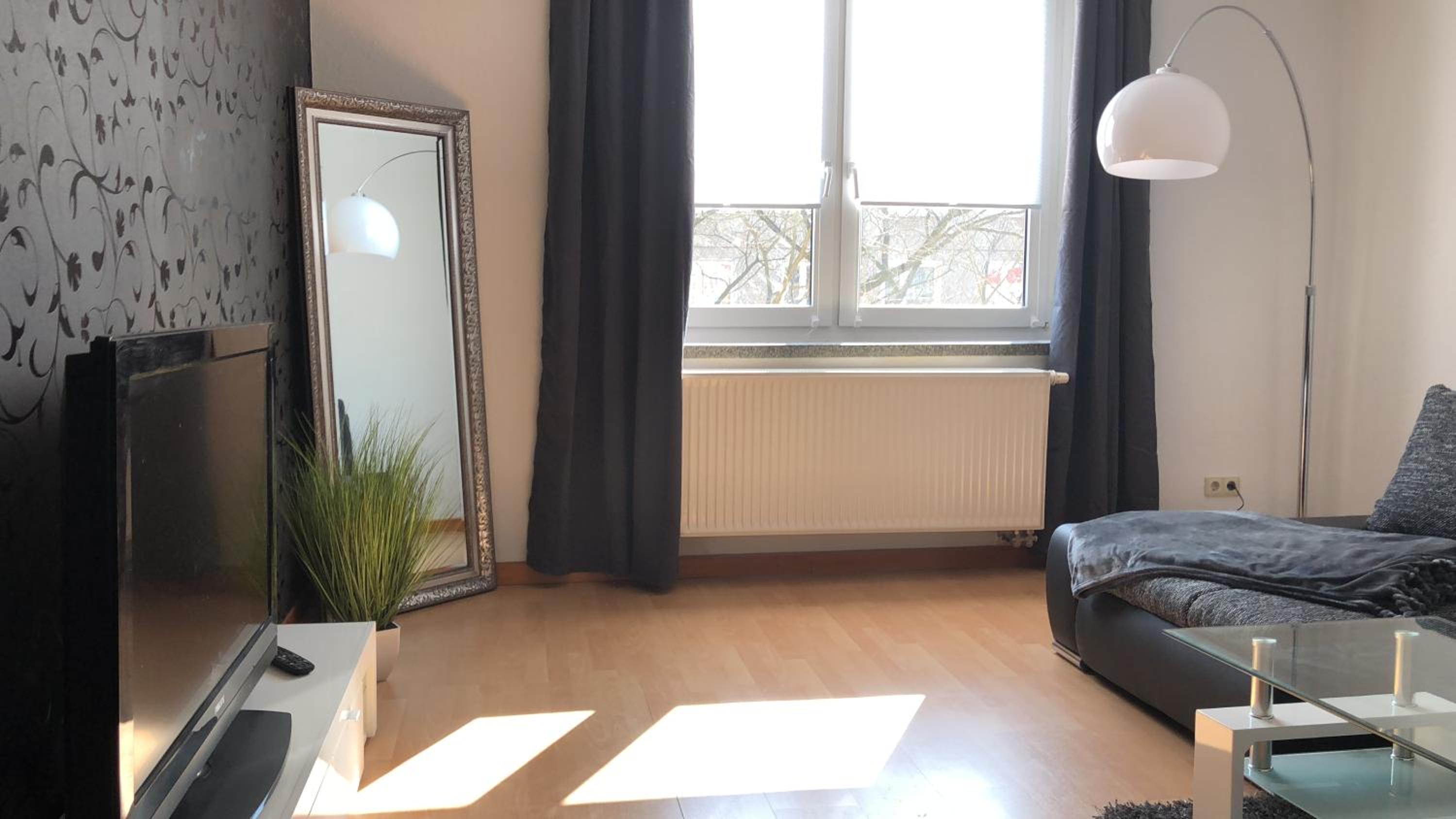 Apartment photo 1