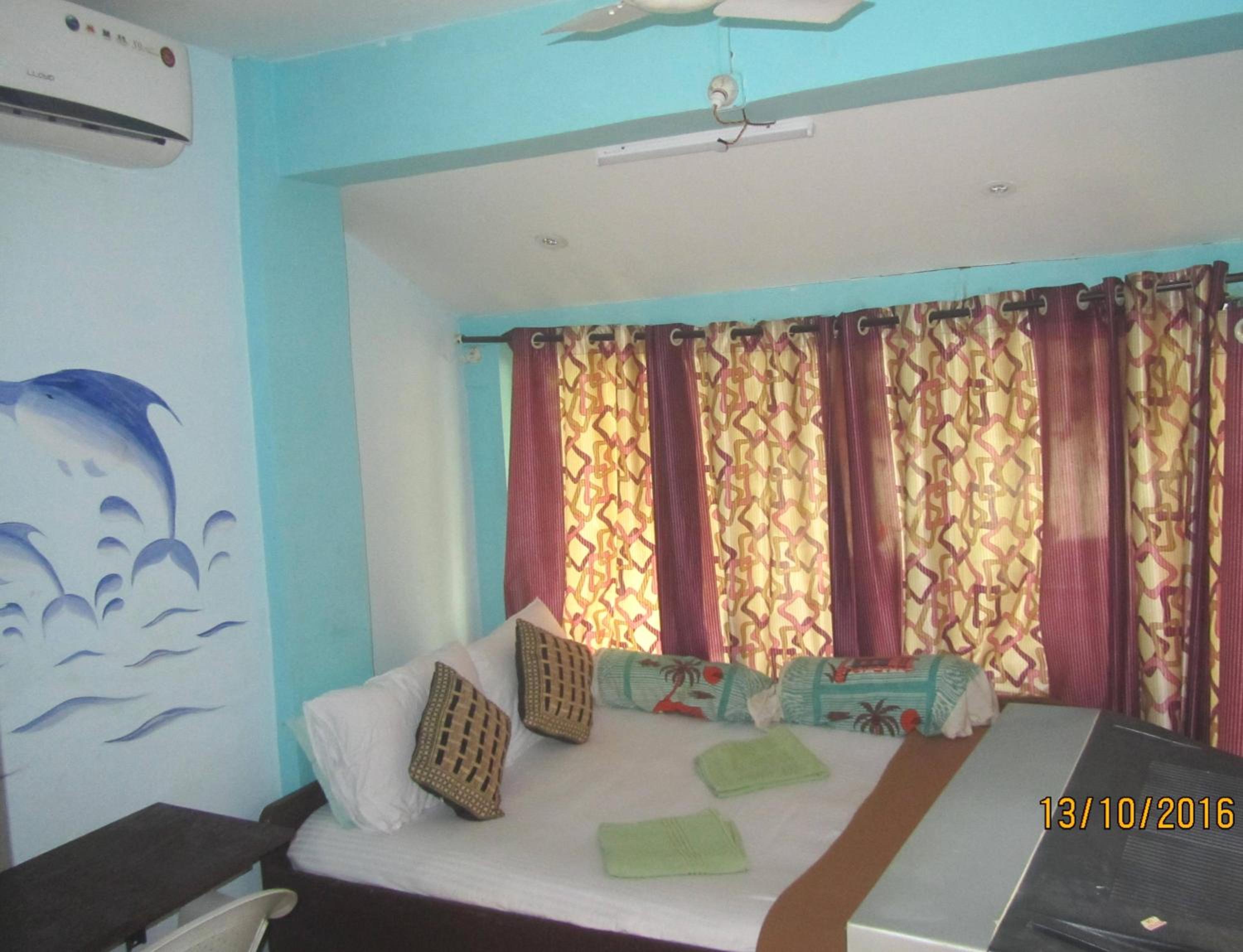 Standard Queen Room photo 1