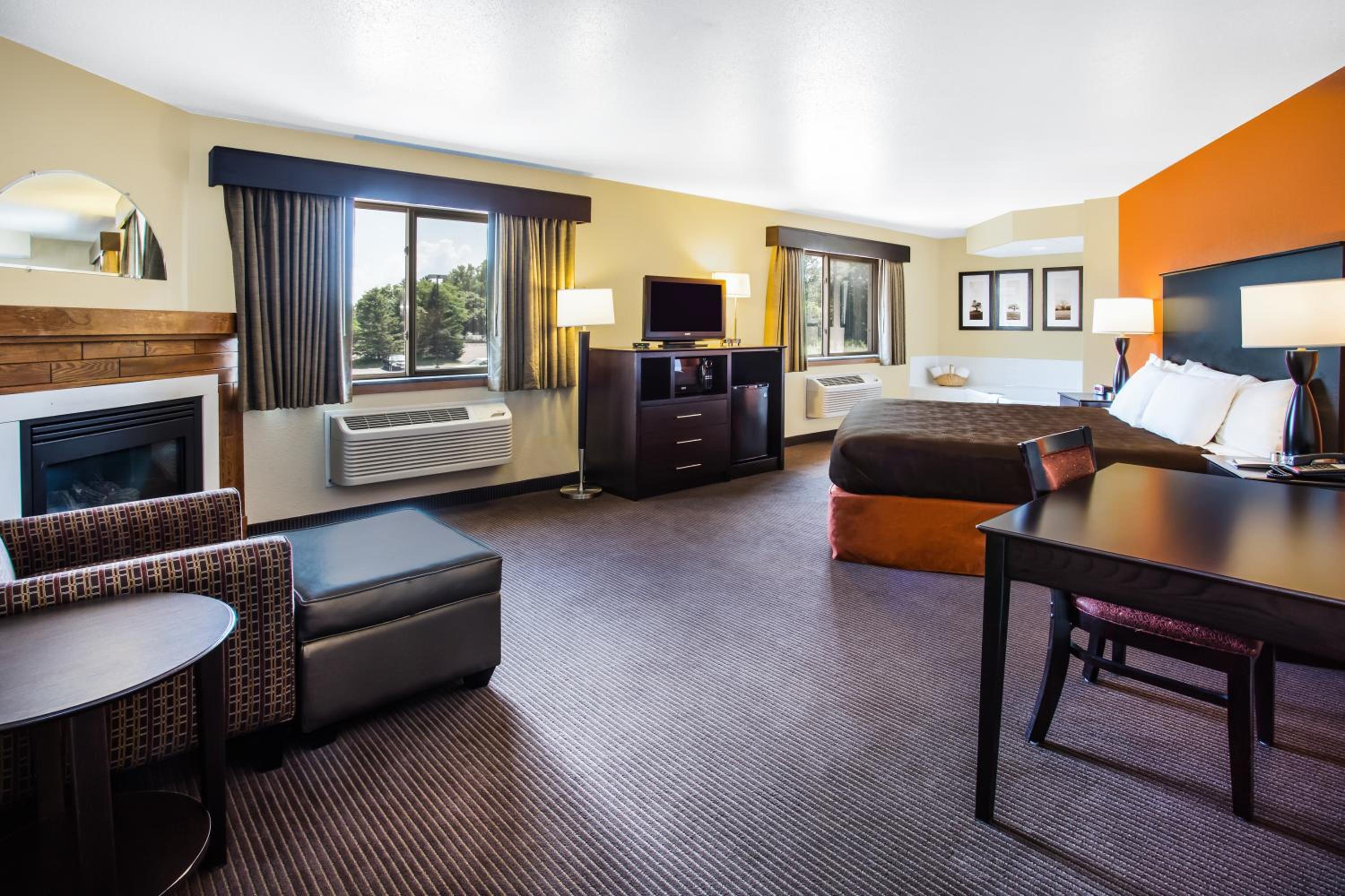 Superior King Suite -  Non-Smoking photo 1