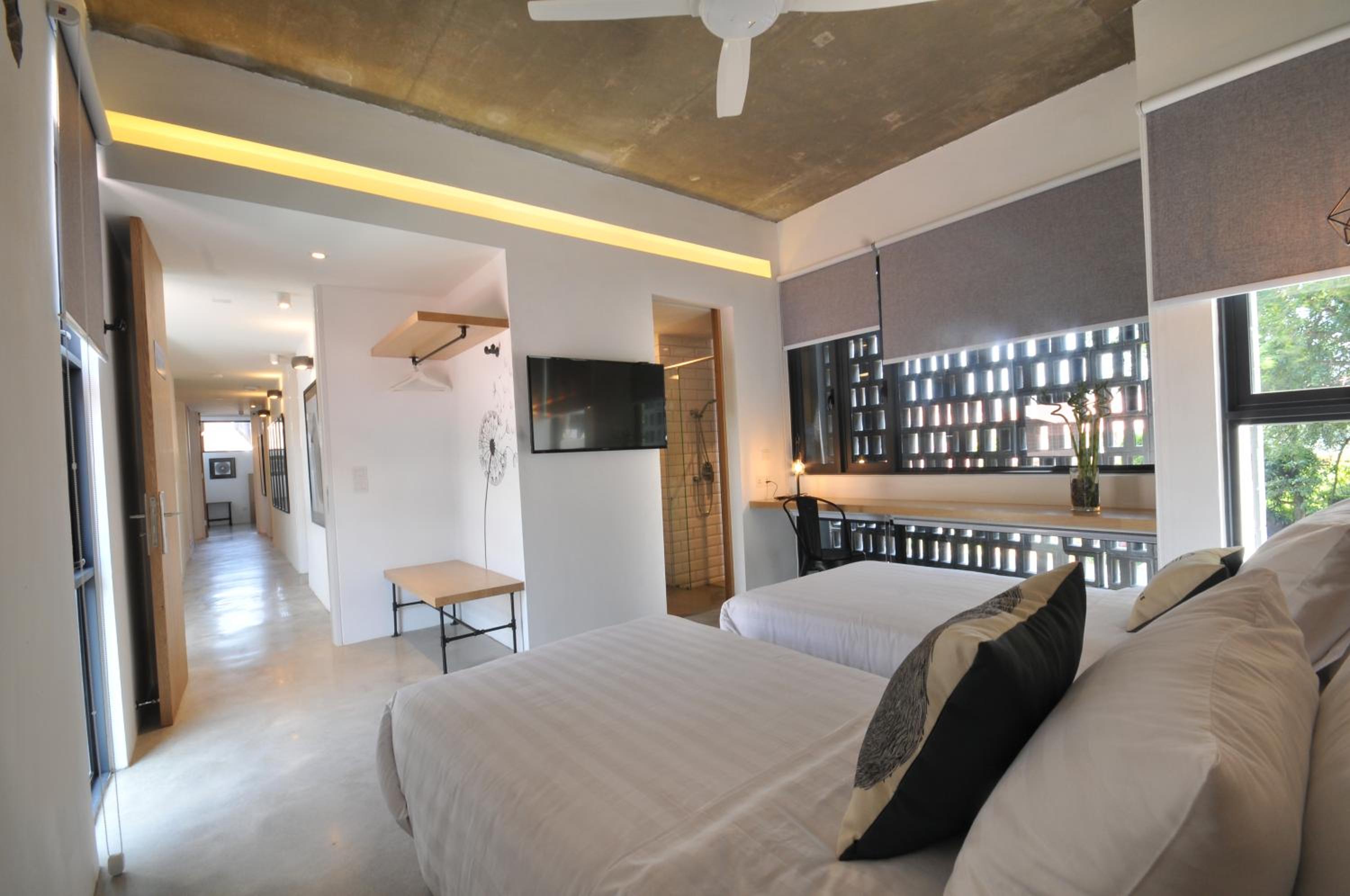 Deluxe Twin Room photo 2