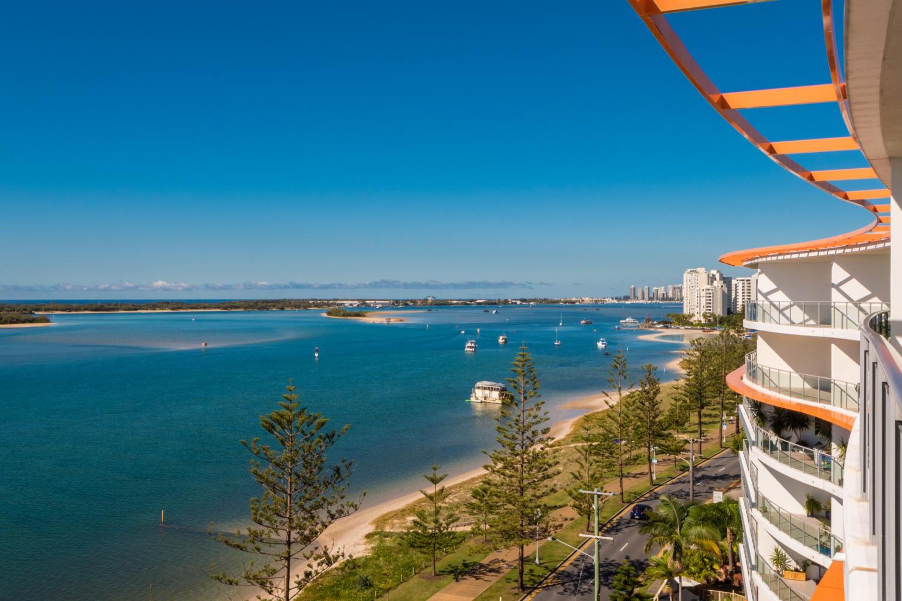 One-Bedroom Apartment with Water View