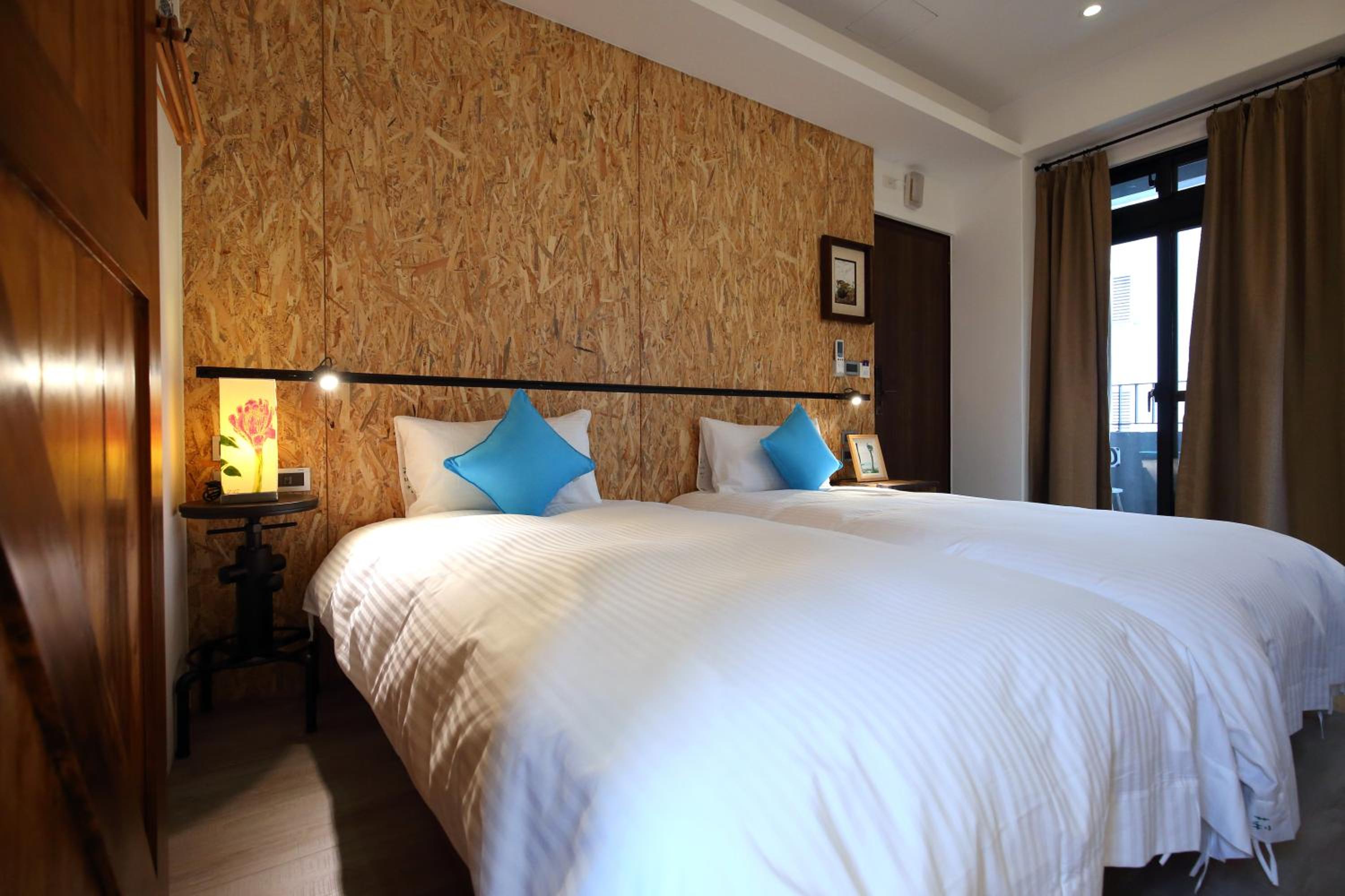 Twin Room with Mountain View photo 3