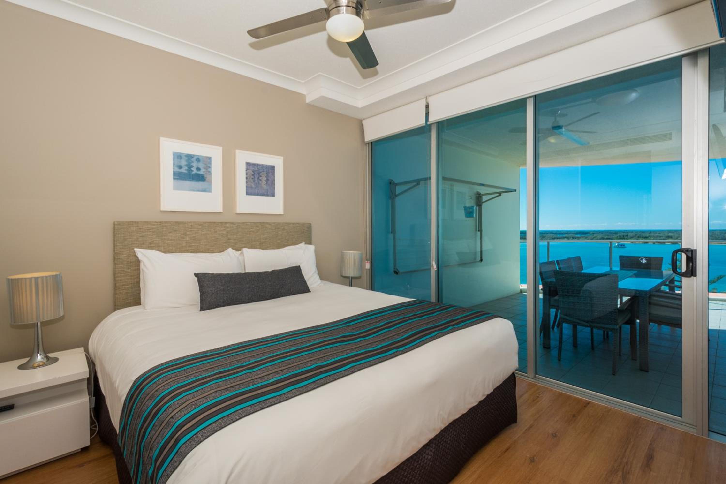 One-Bedroom Apartment with Water View