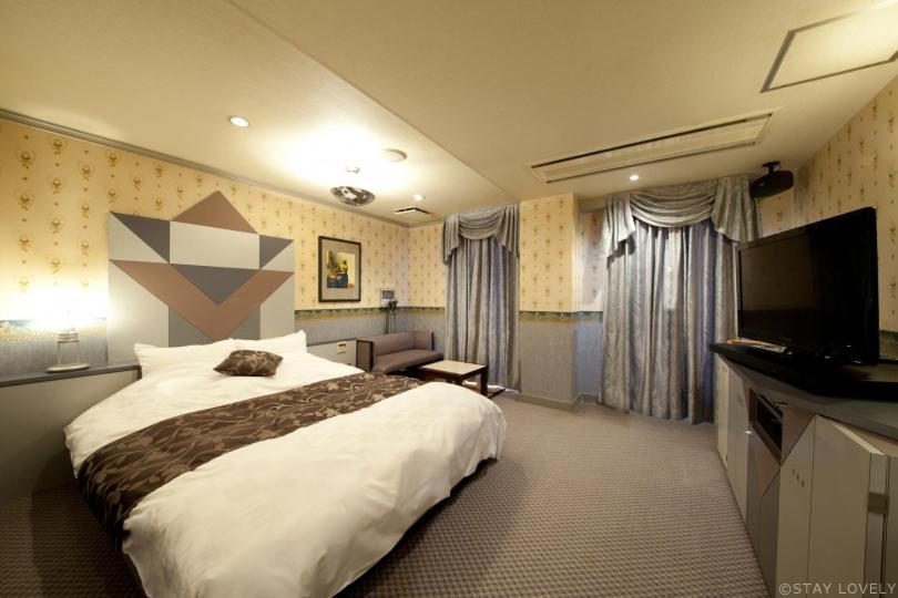 Double Room - Photo 13