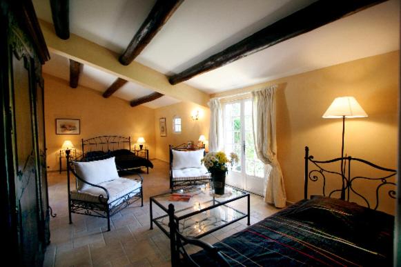 Large Double Room photo 1