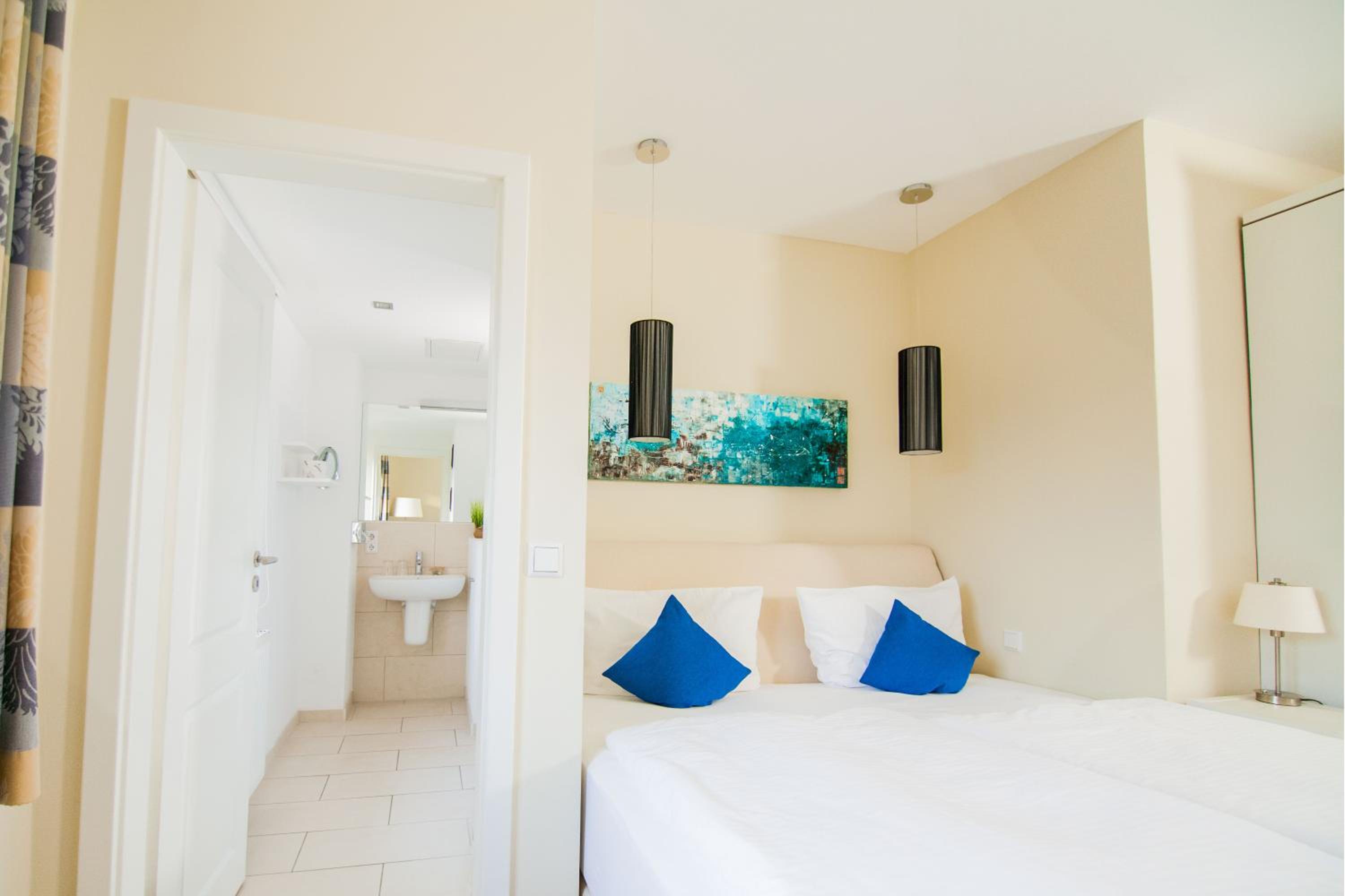 Double Room - Photo 4
