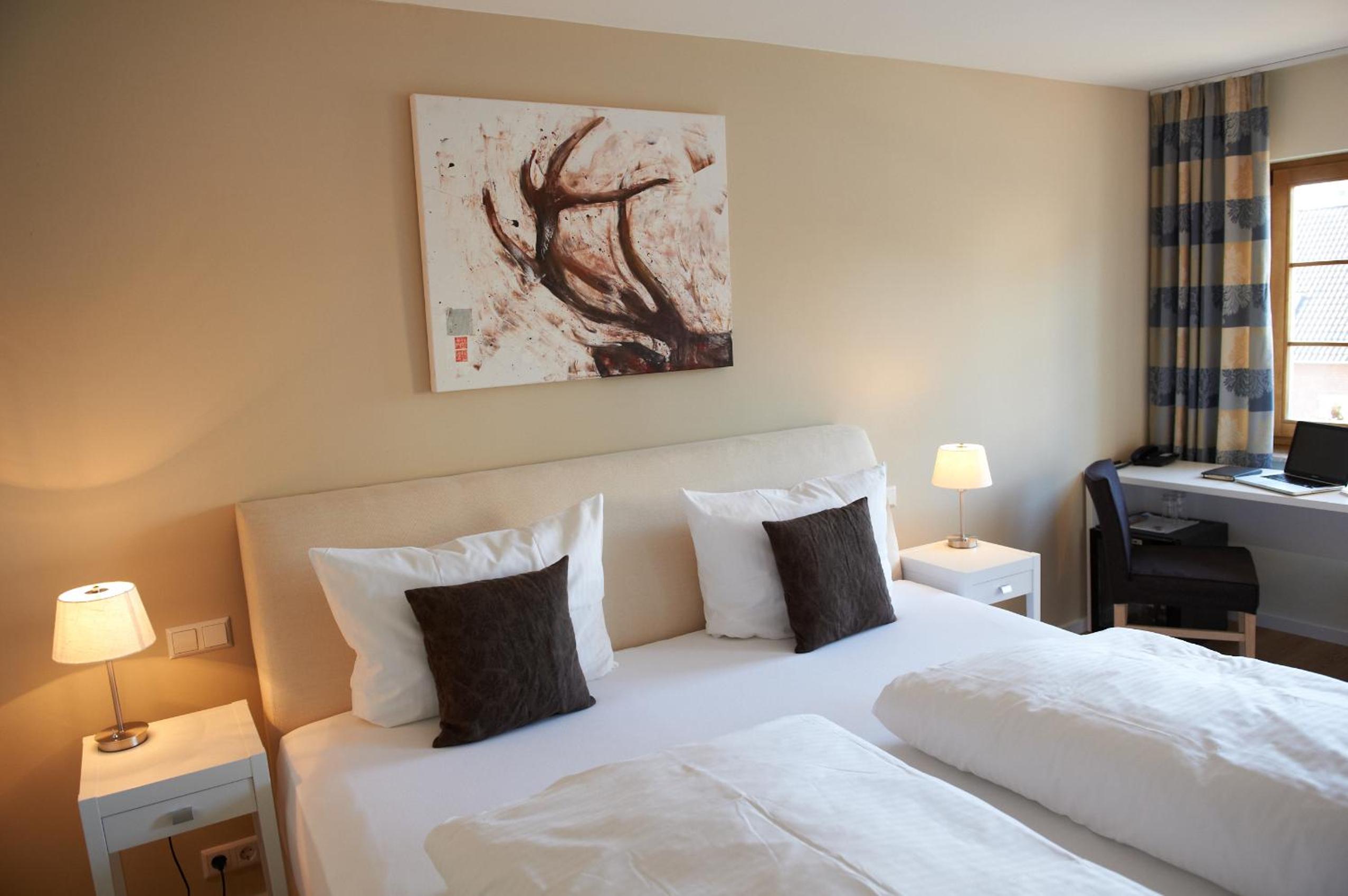 Double Room - Photo 8