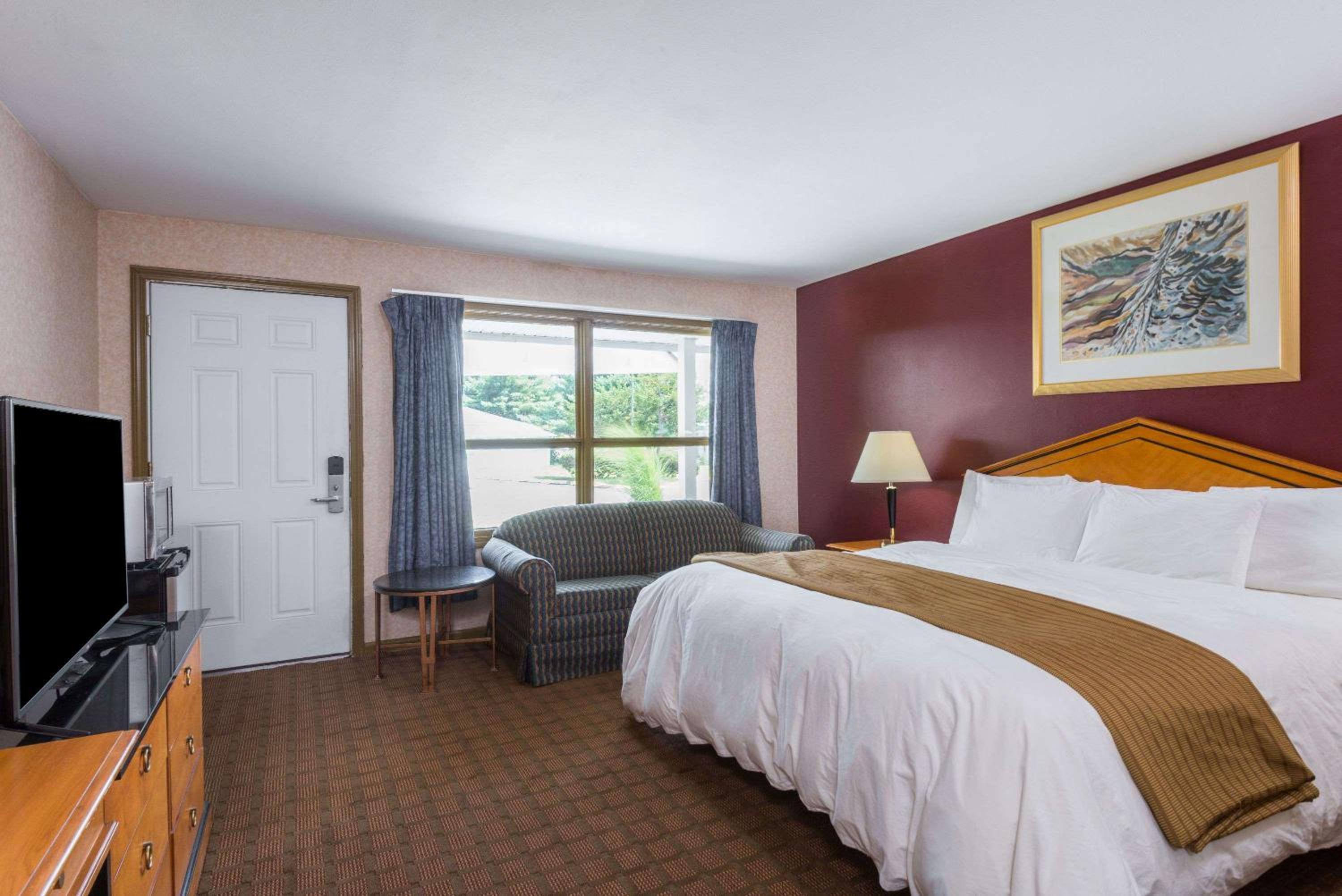 King Room - Photo 8