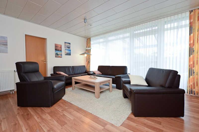 Two-Bedroom Bungalow photo 2