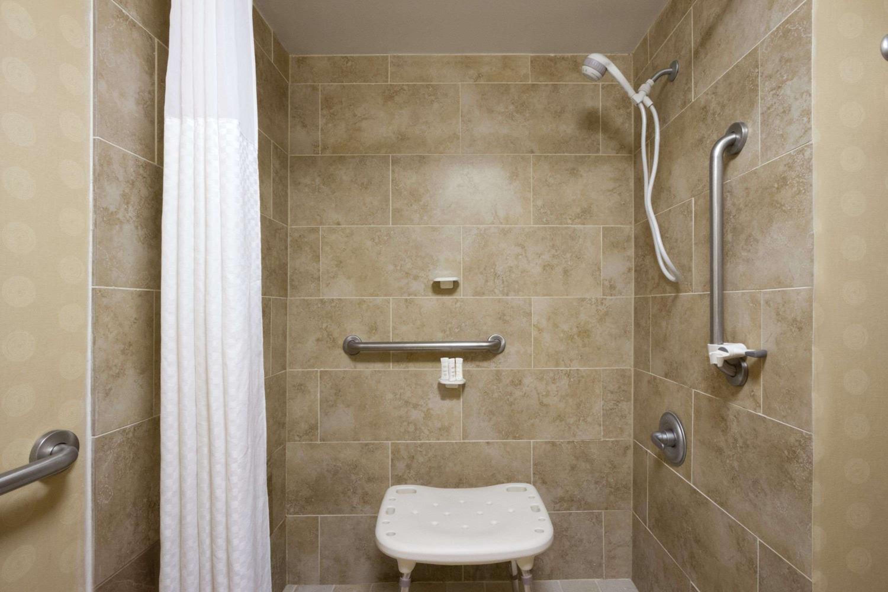 King Room - Mobility Access/Non-Smoking - Photo 5
