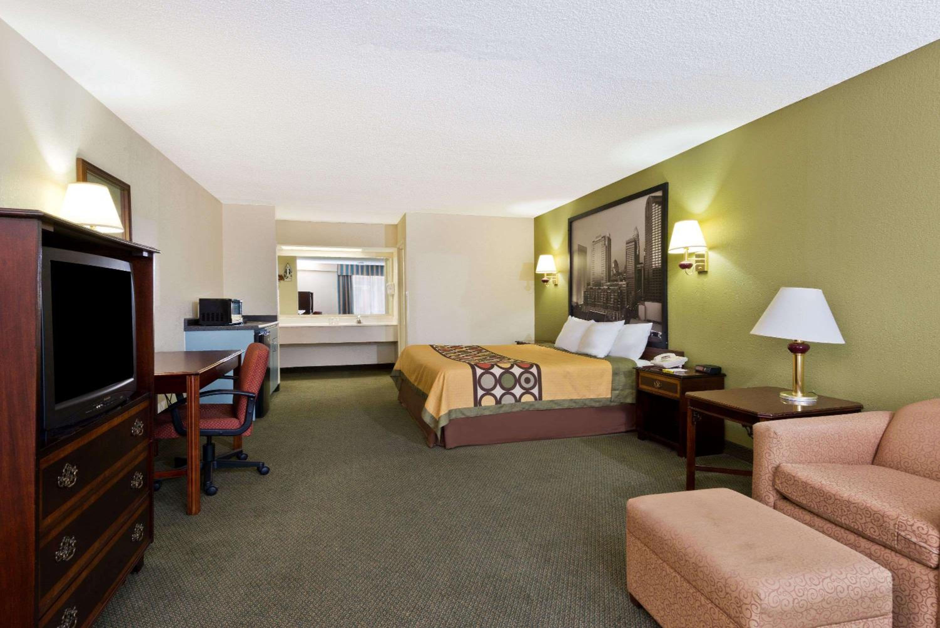 Business King Room - Non-Smoking - Photo 4