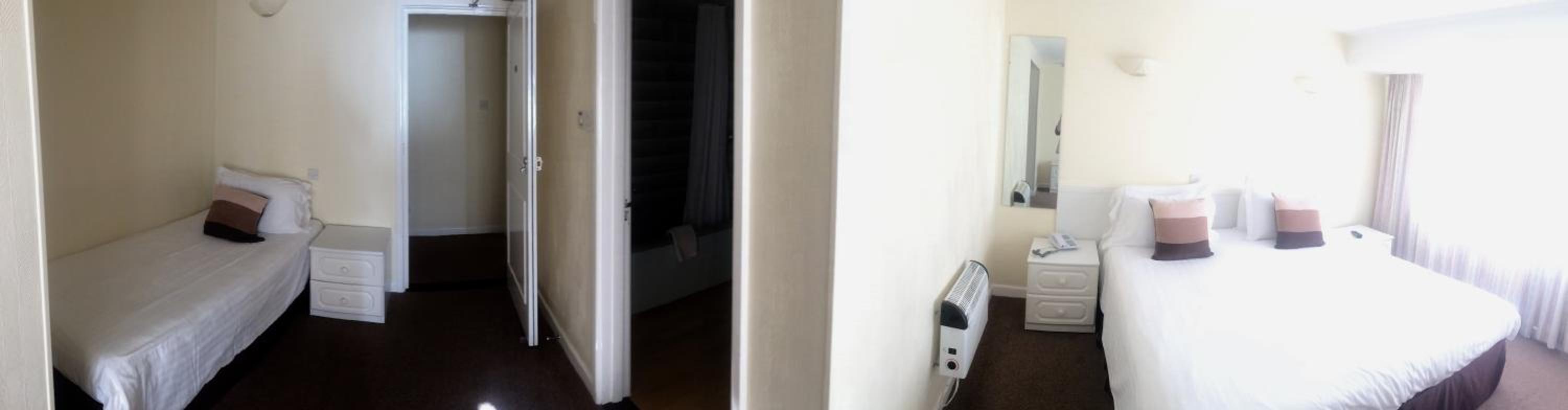 Two-Bedroom Apartment with Balcony photo 2