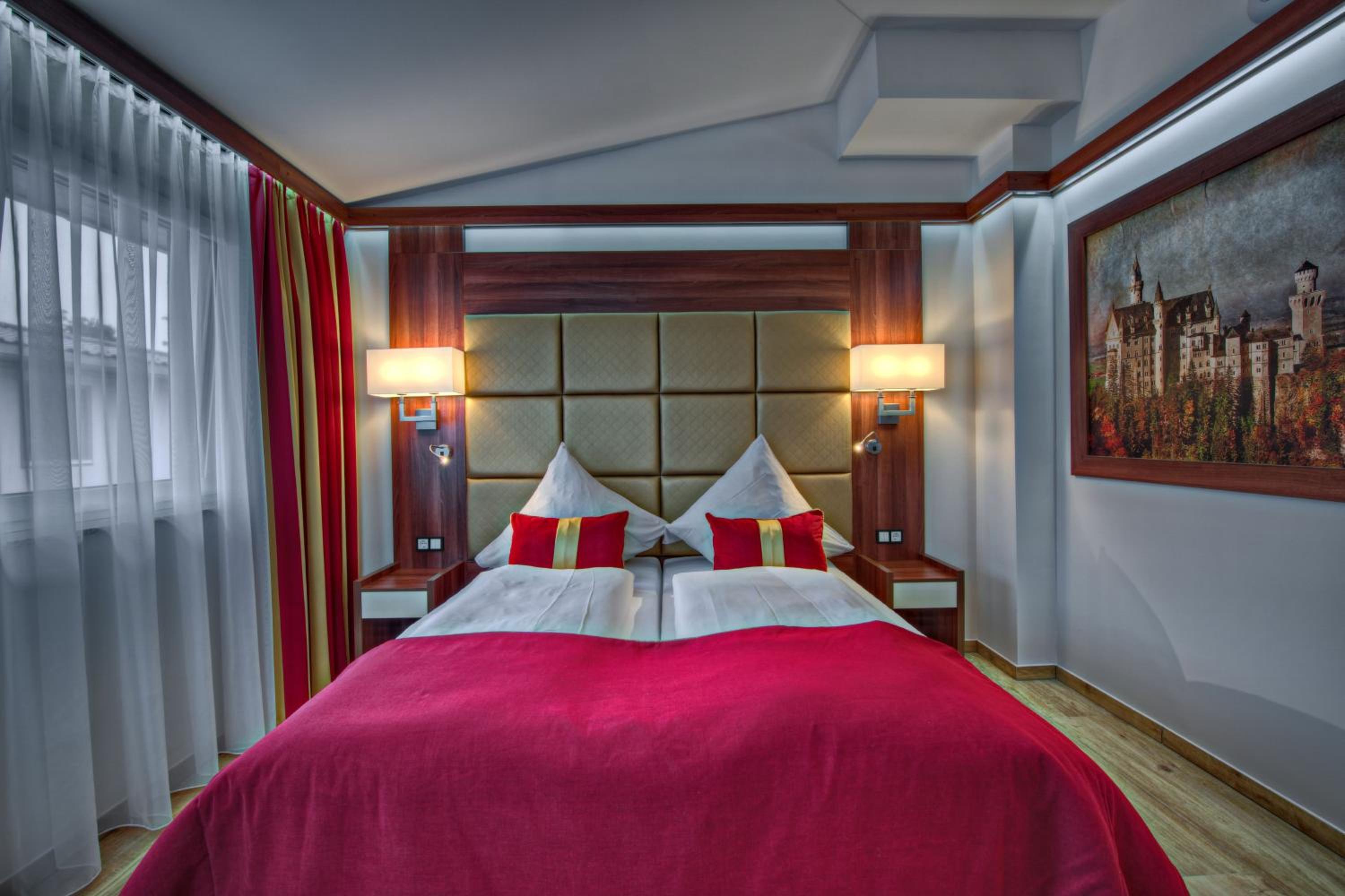 Standard Twin Room photo 2