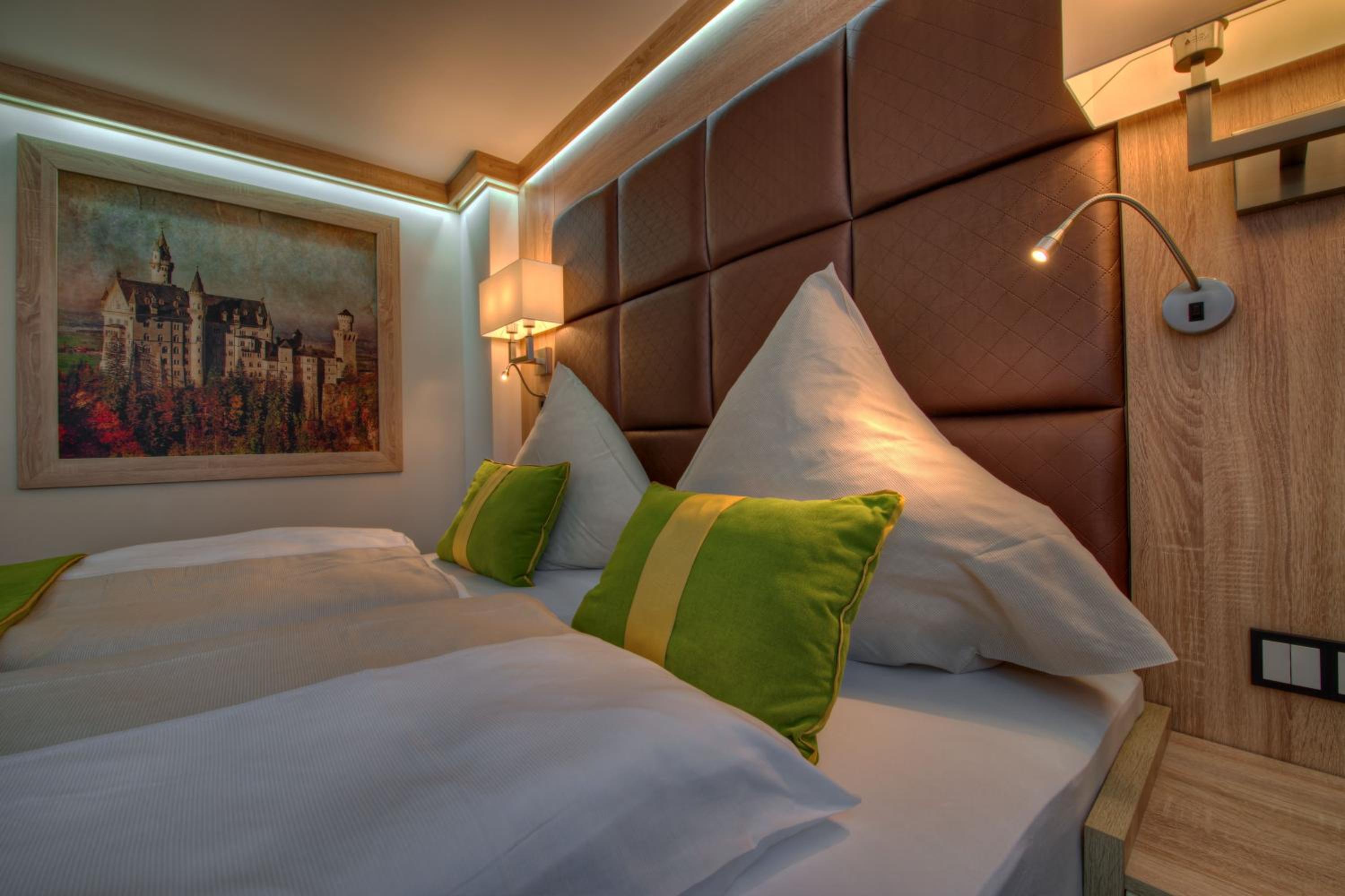 Standard Twin Room photo 3