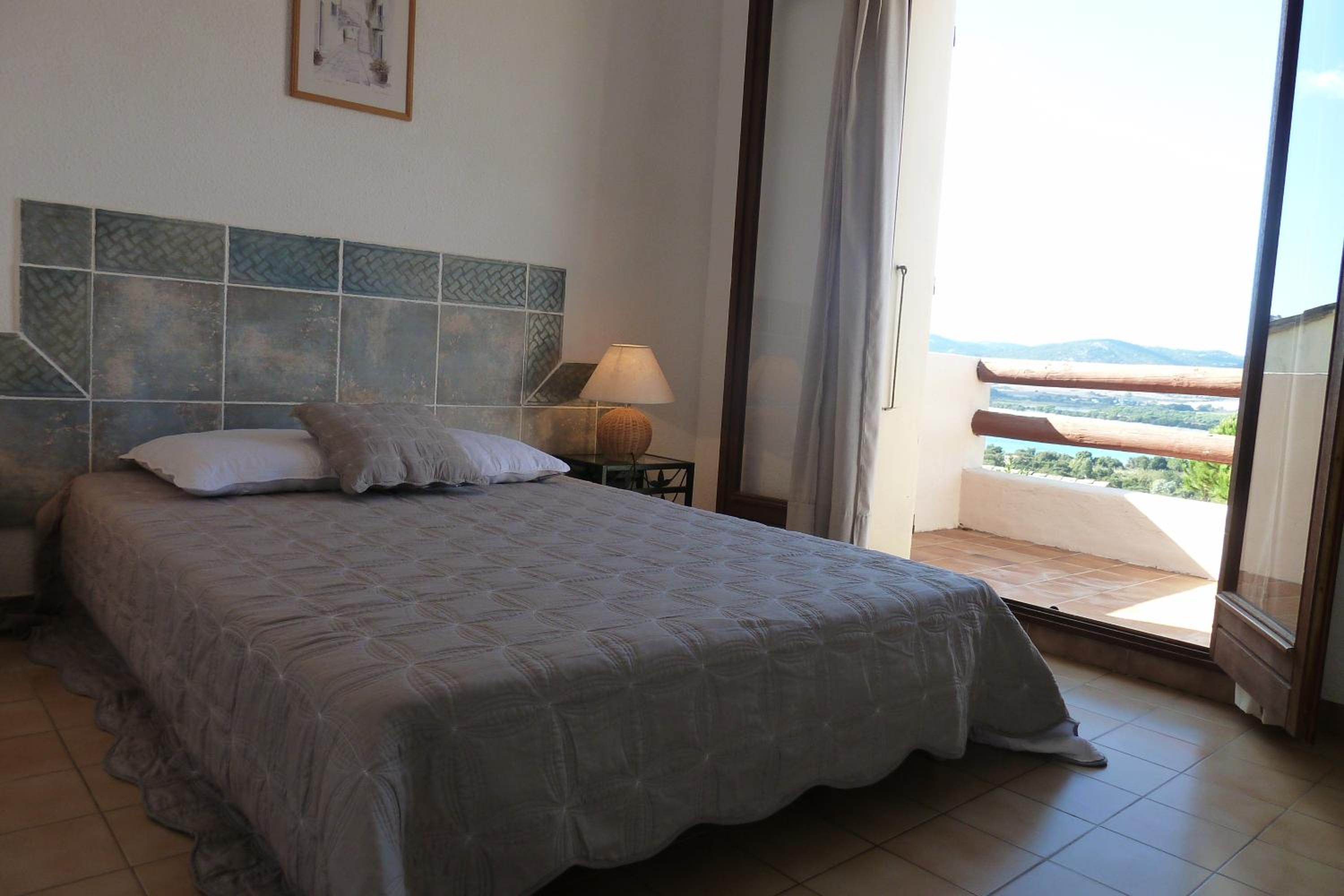 One-Bedroom House photo 3
