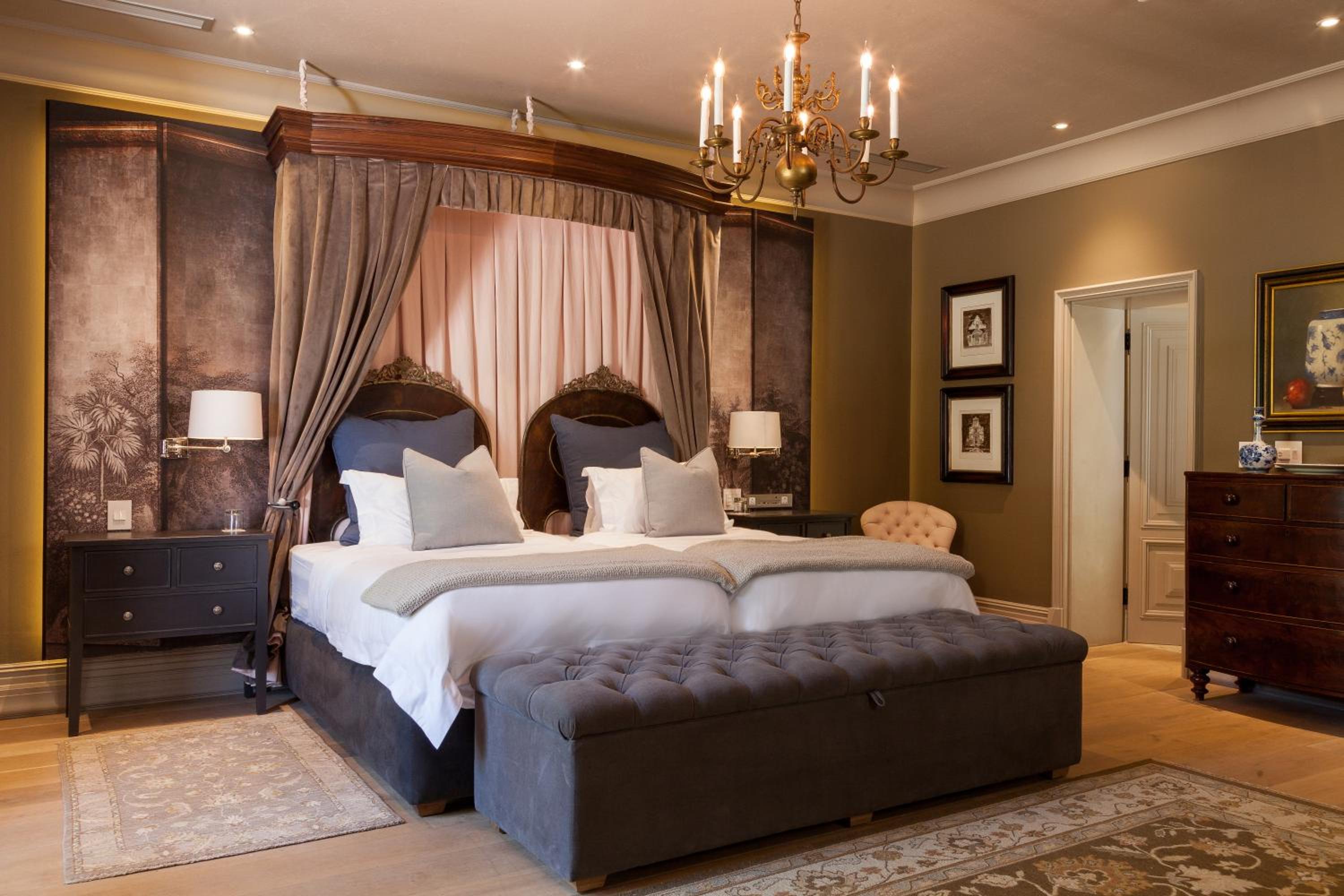 Luxury Room - Photo 2