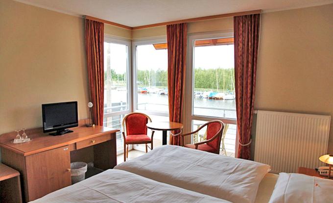 Double Room - Photo 2