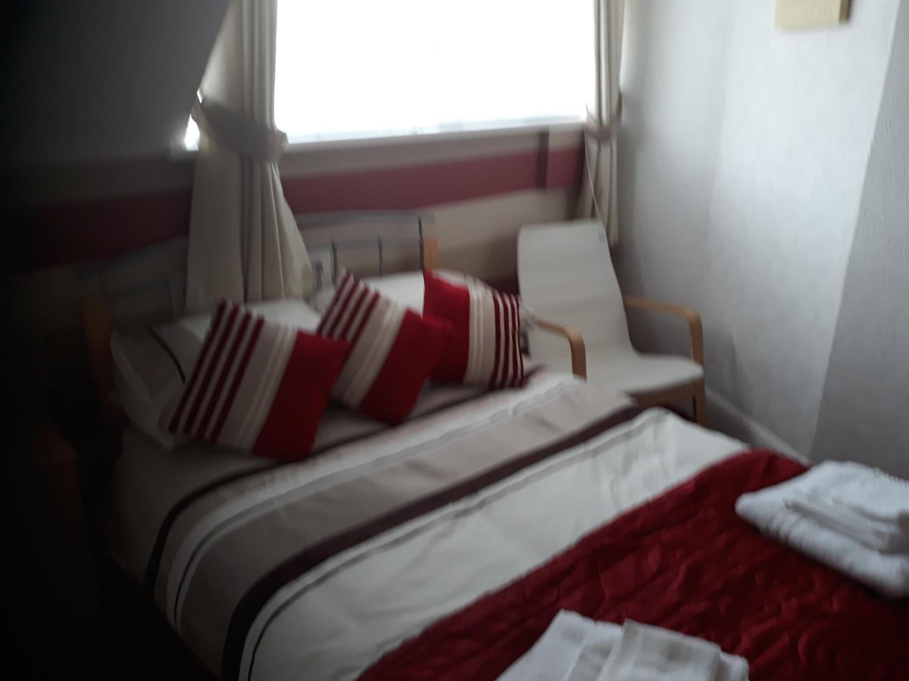 Single Room photo 3