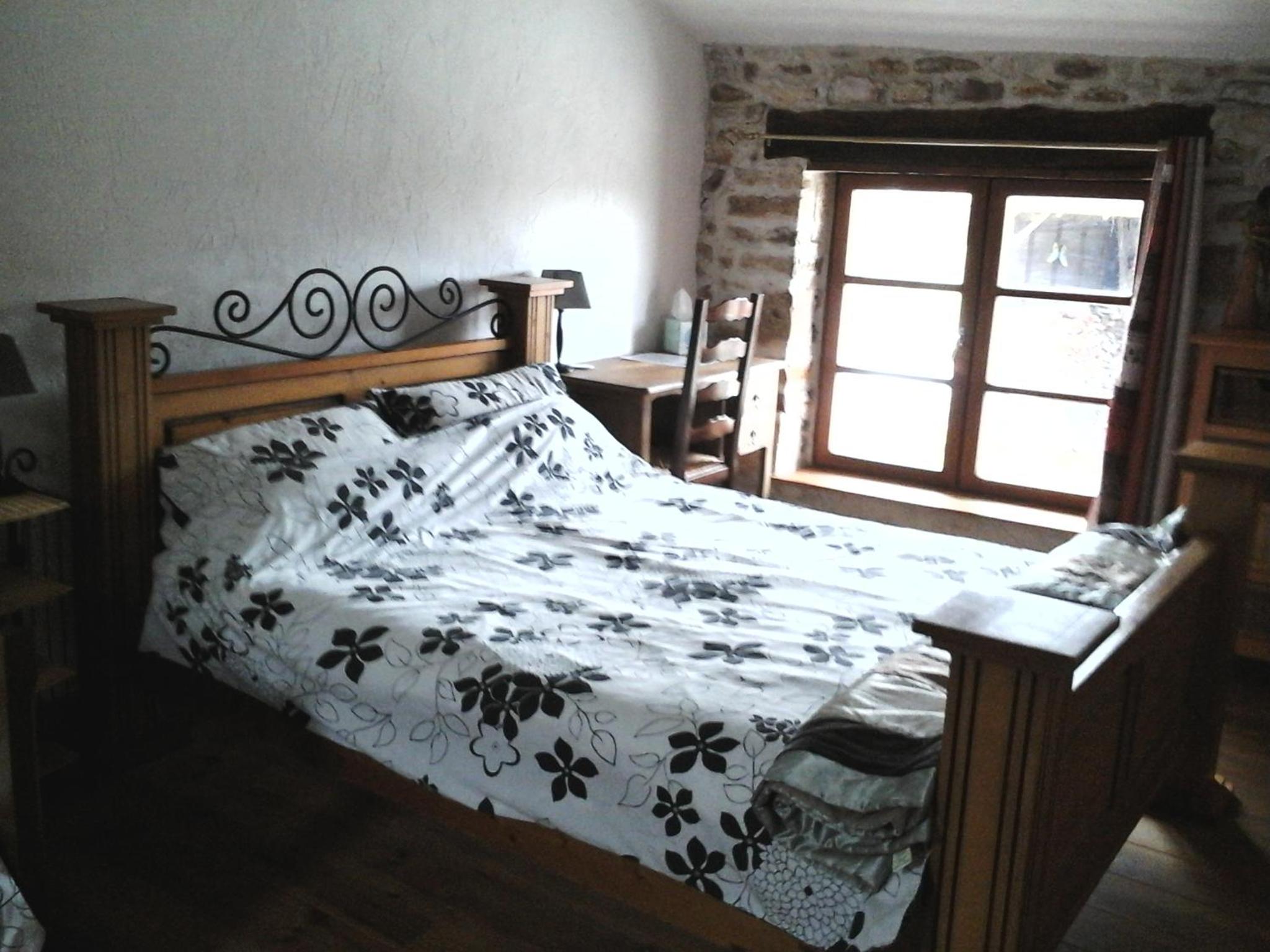 Double Room - Photo 8
