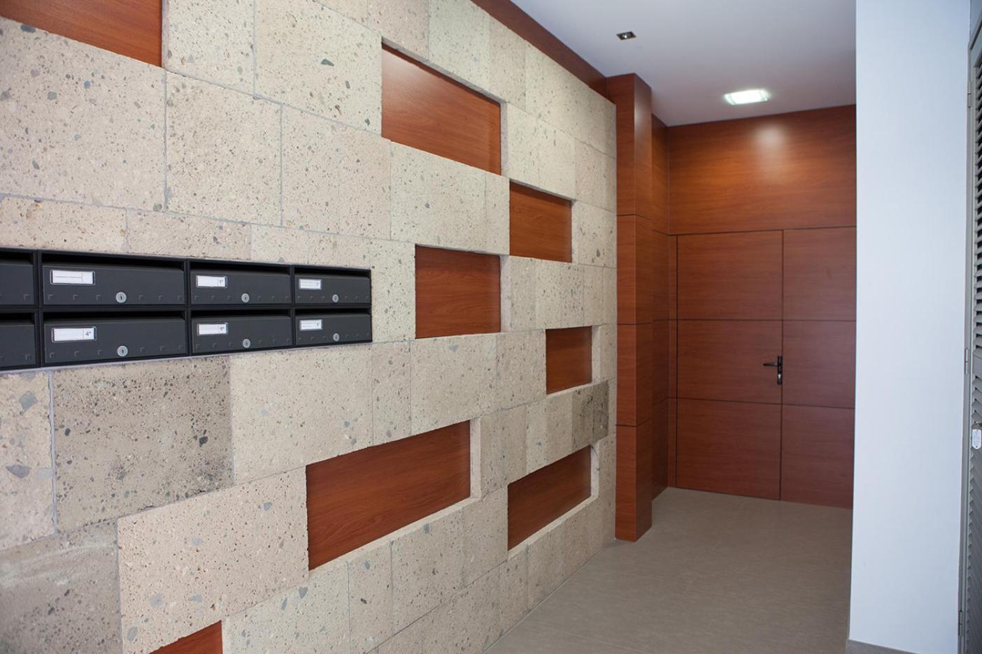 Two-Bedroom House - Photo 9