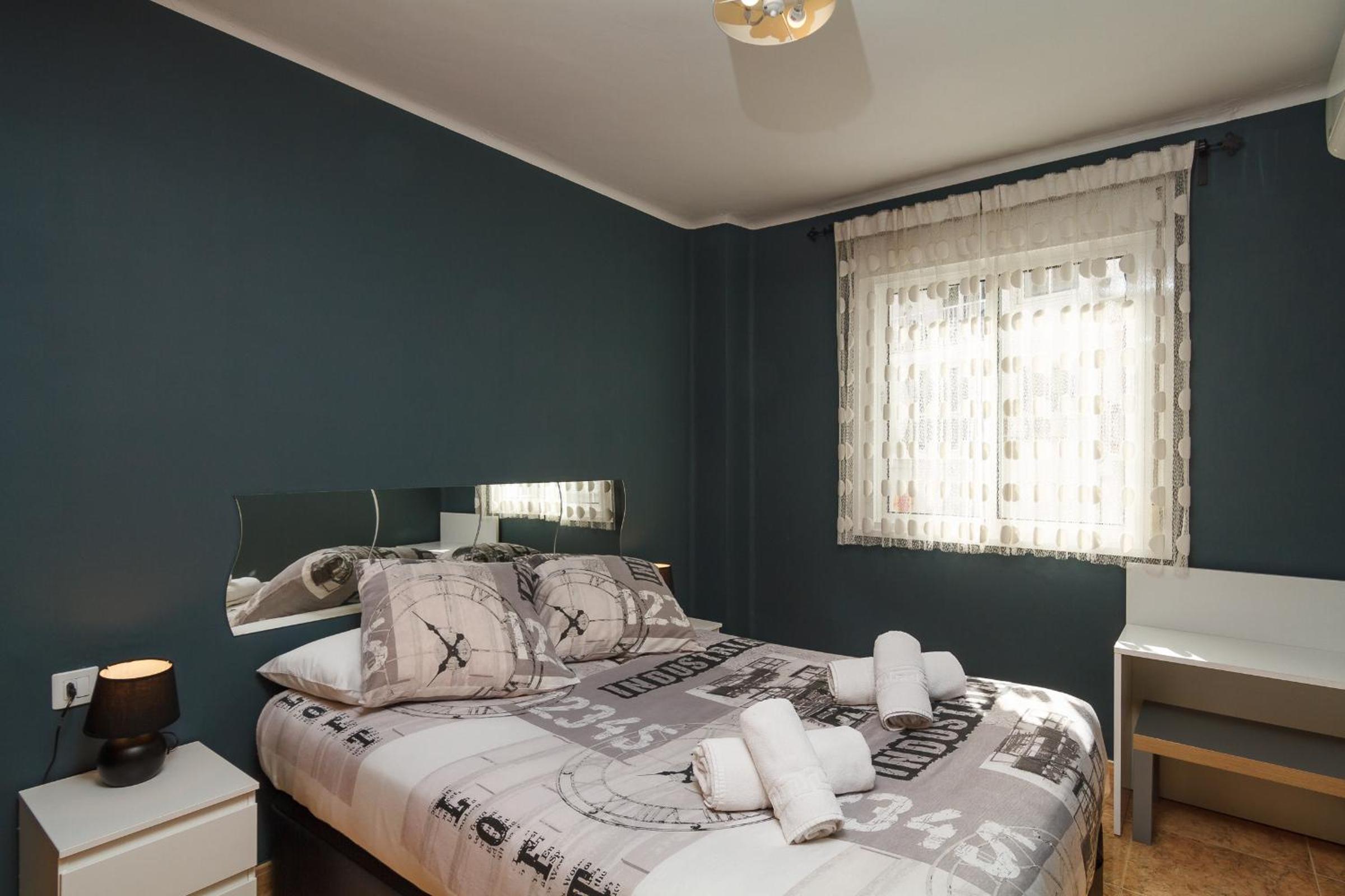 Apartamento con Balcón