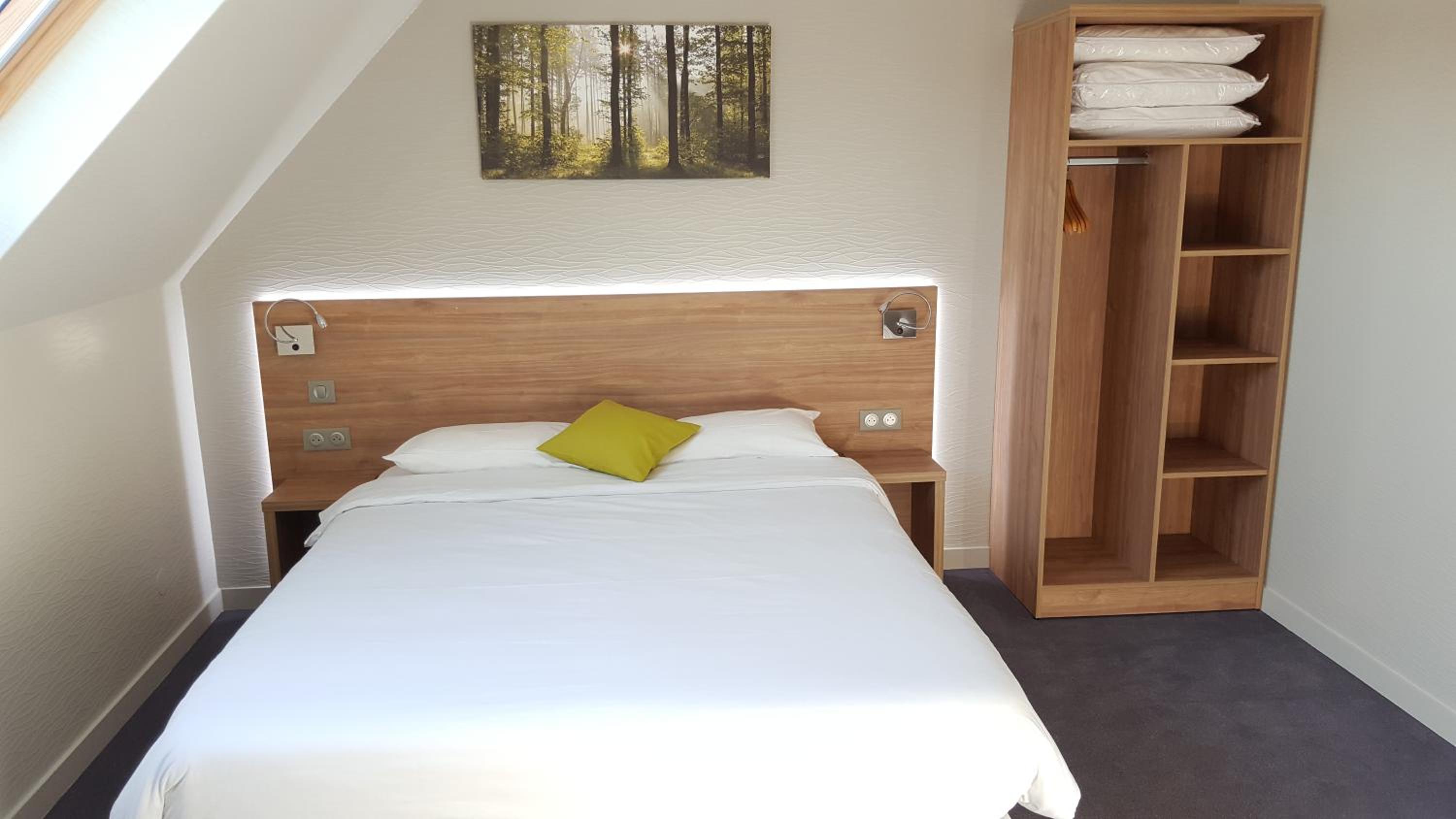 Double Room - Photo 4