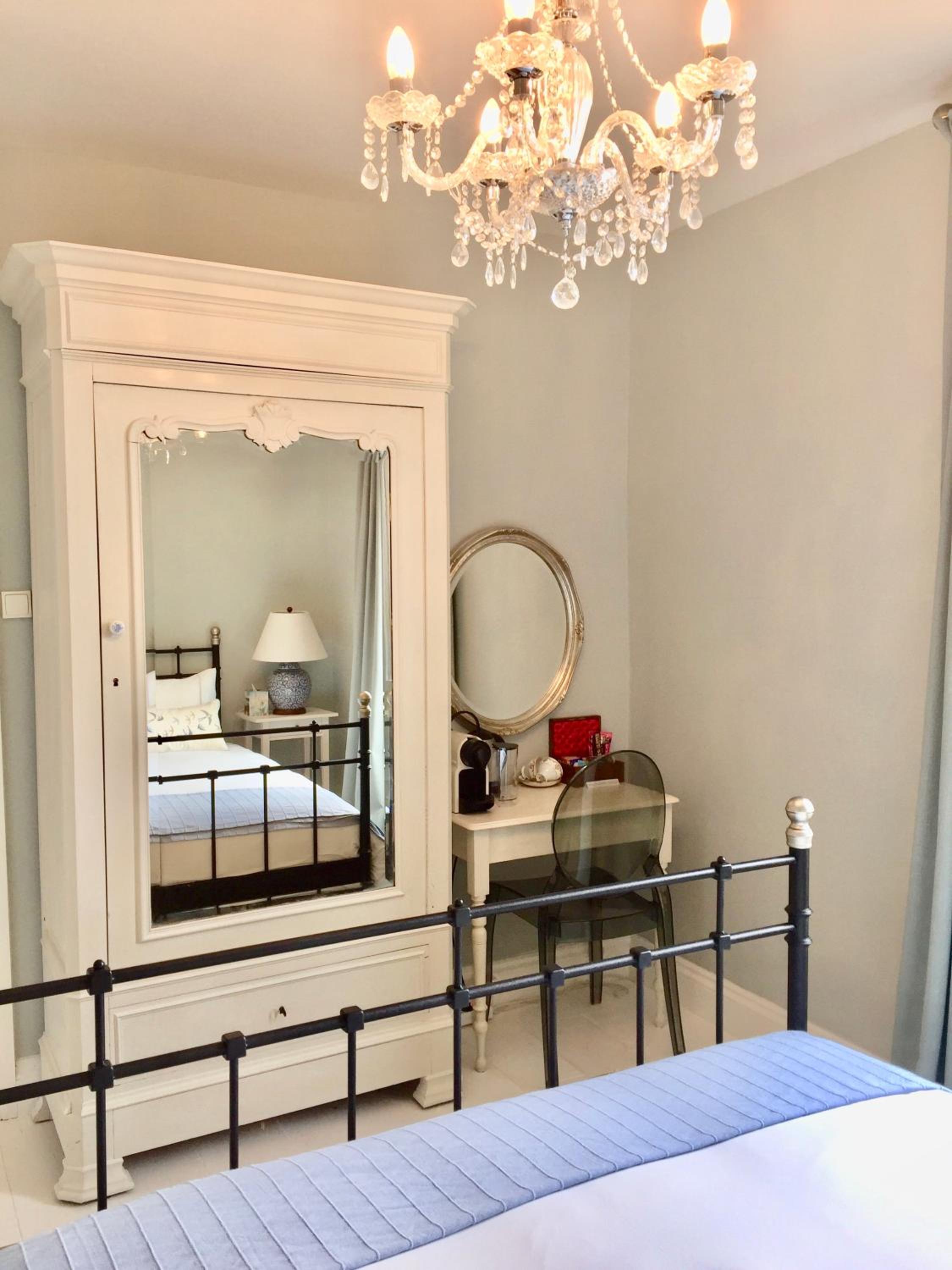 Double Room with Private Bathroom photo 3