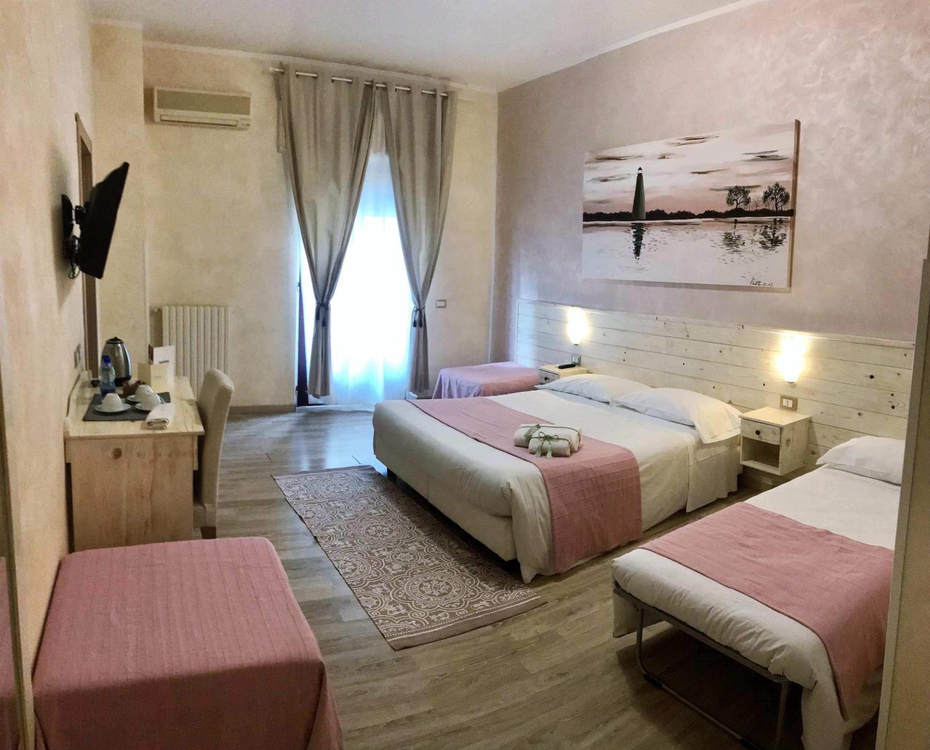 Quadruple Room photo 3