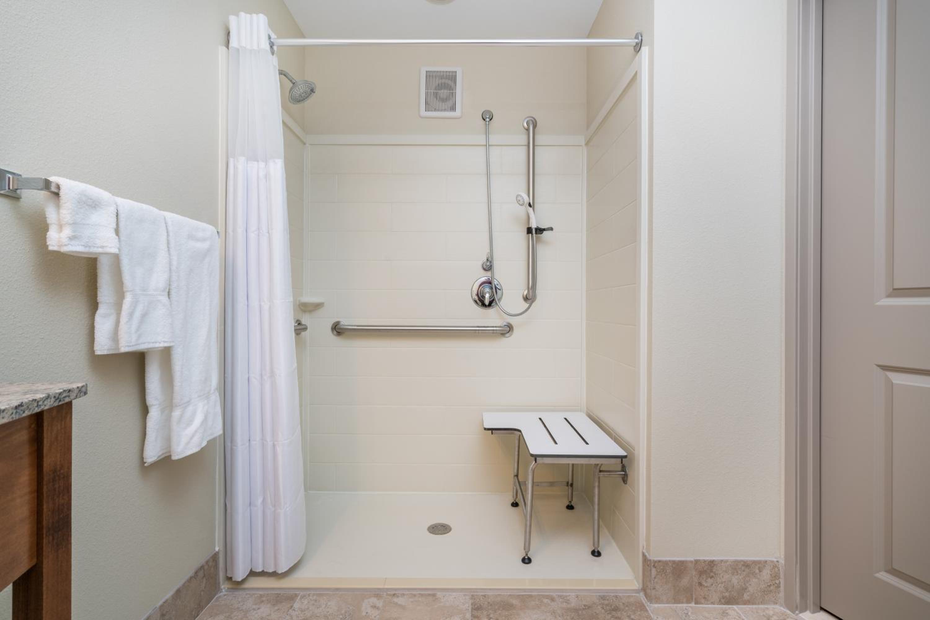King Room - Mobility Access/Non-Smoking